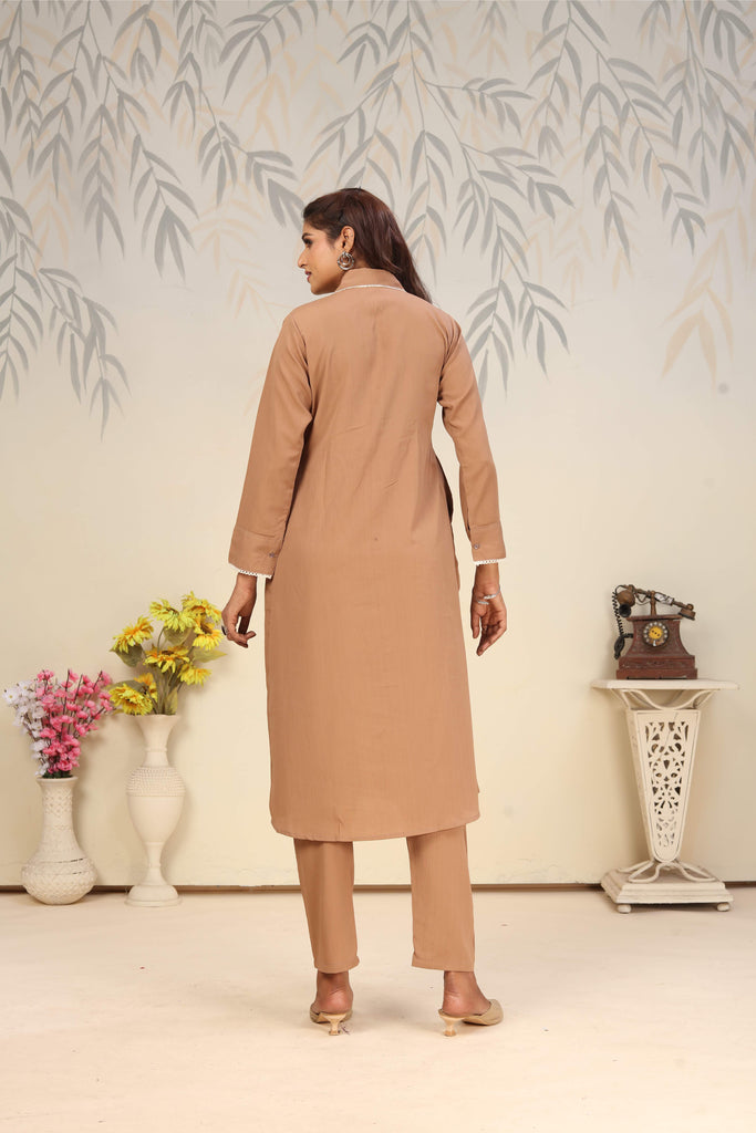 Color_Beige