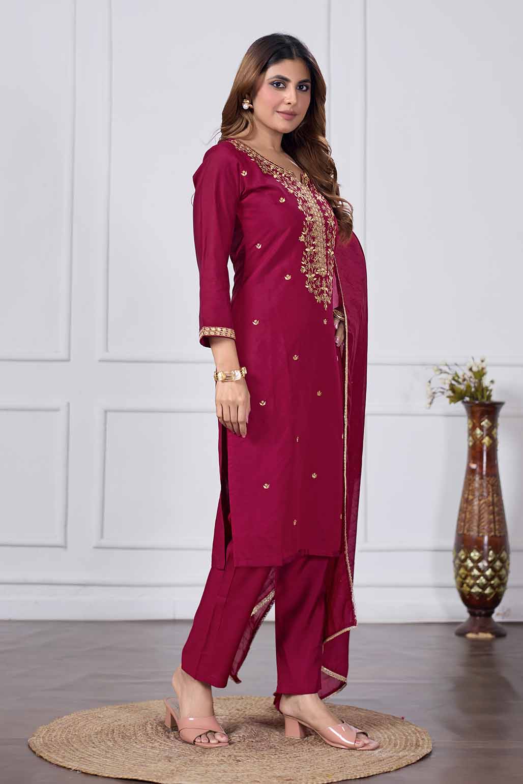 Color_Maroon