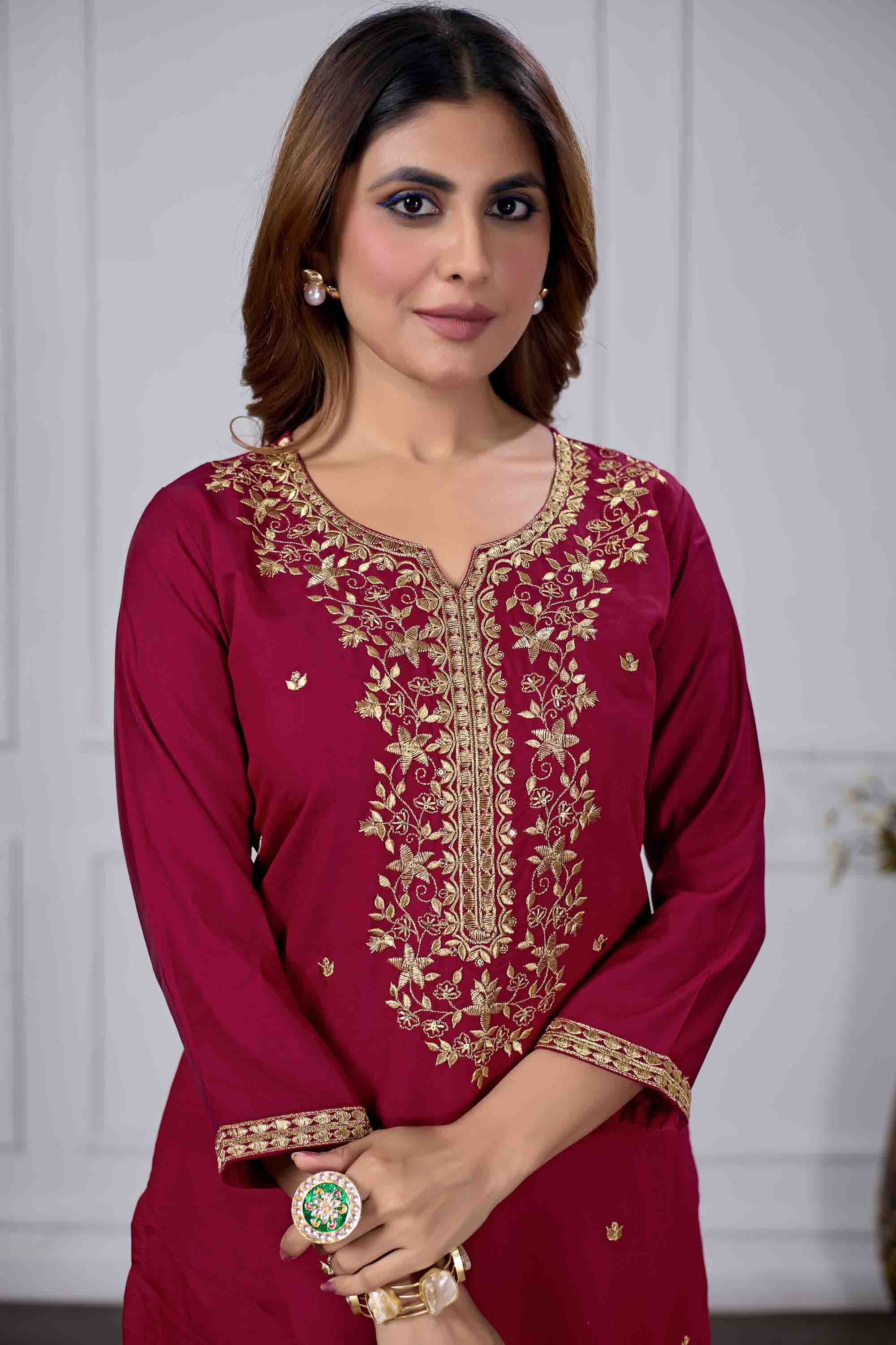 Color_Maroon