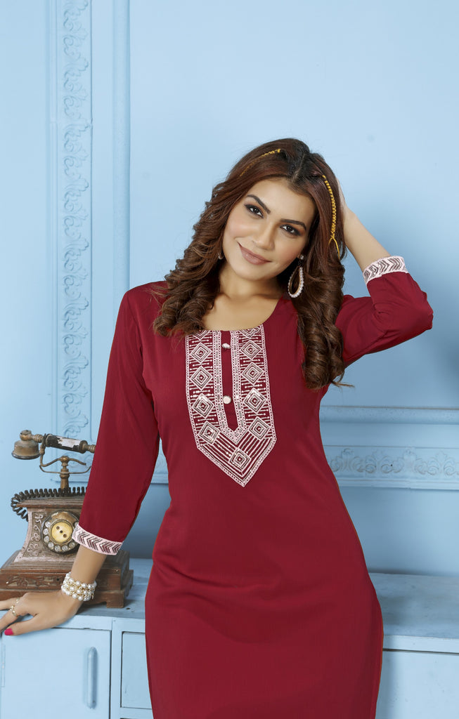 Color_Maroon