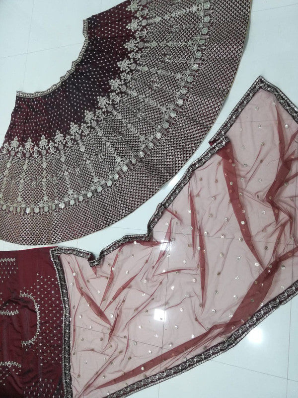 Color_Maroon