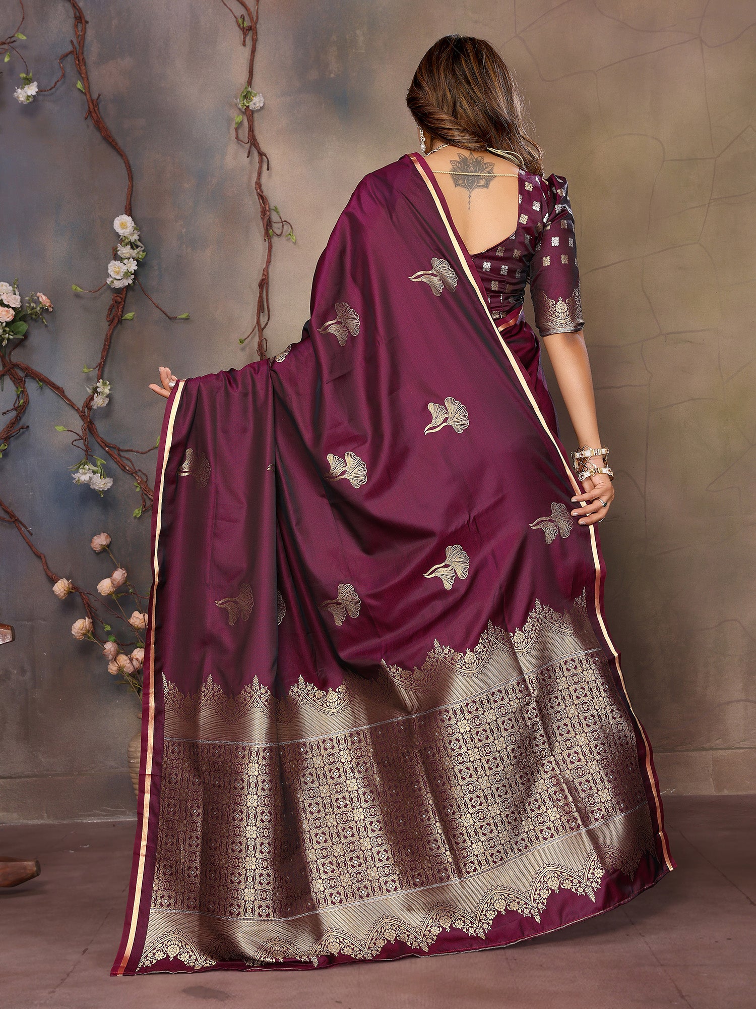 Color_Maroon