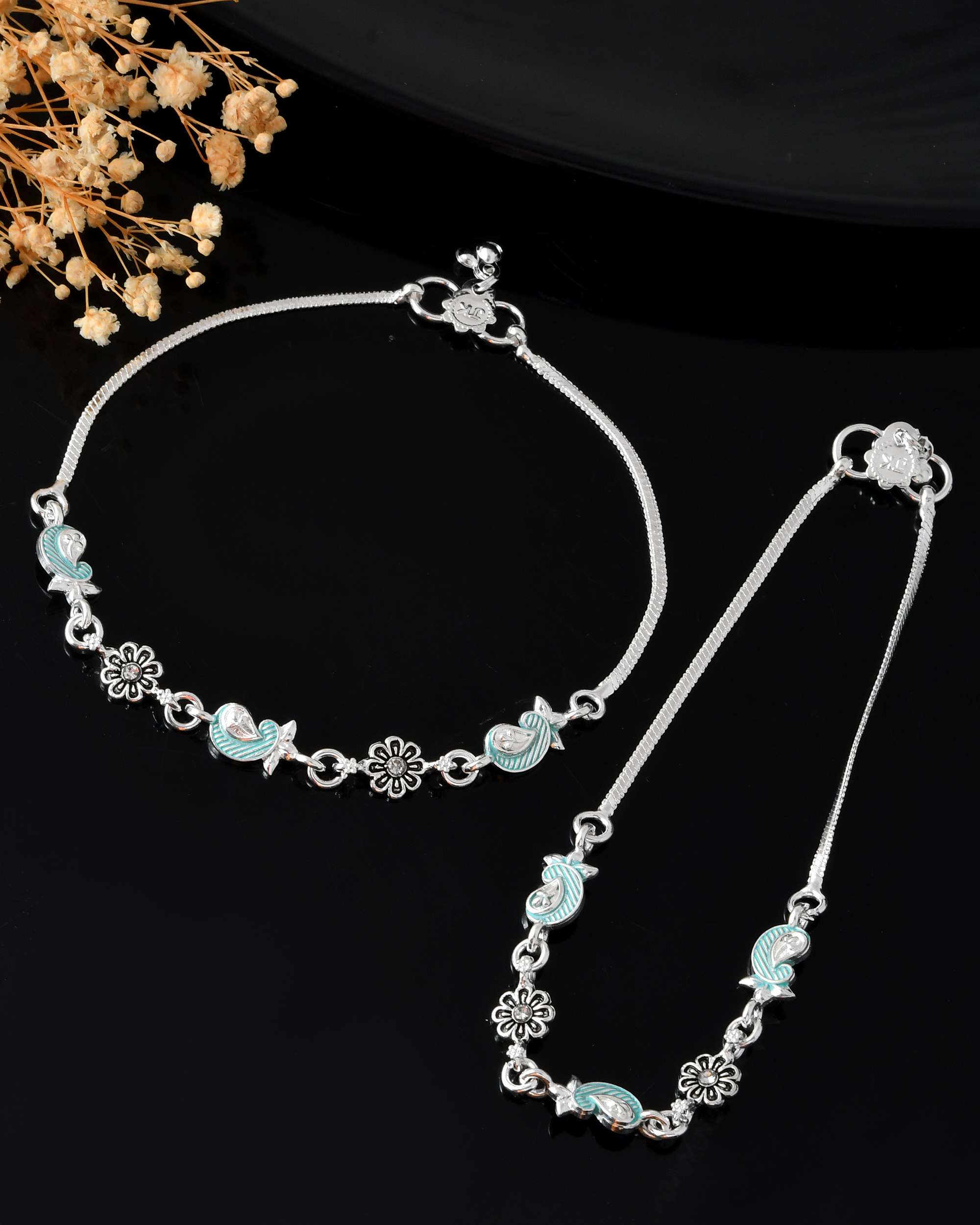Color_Silver