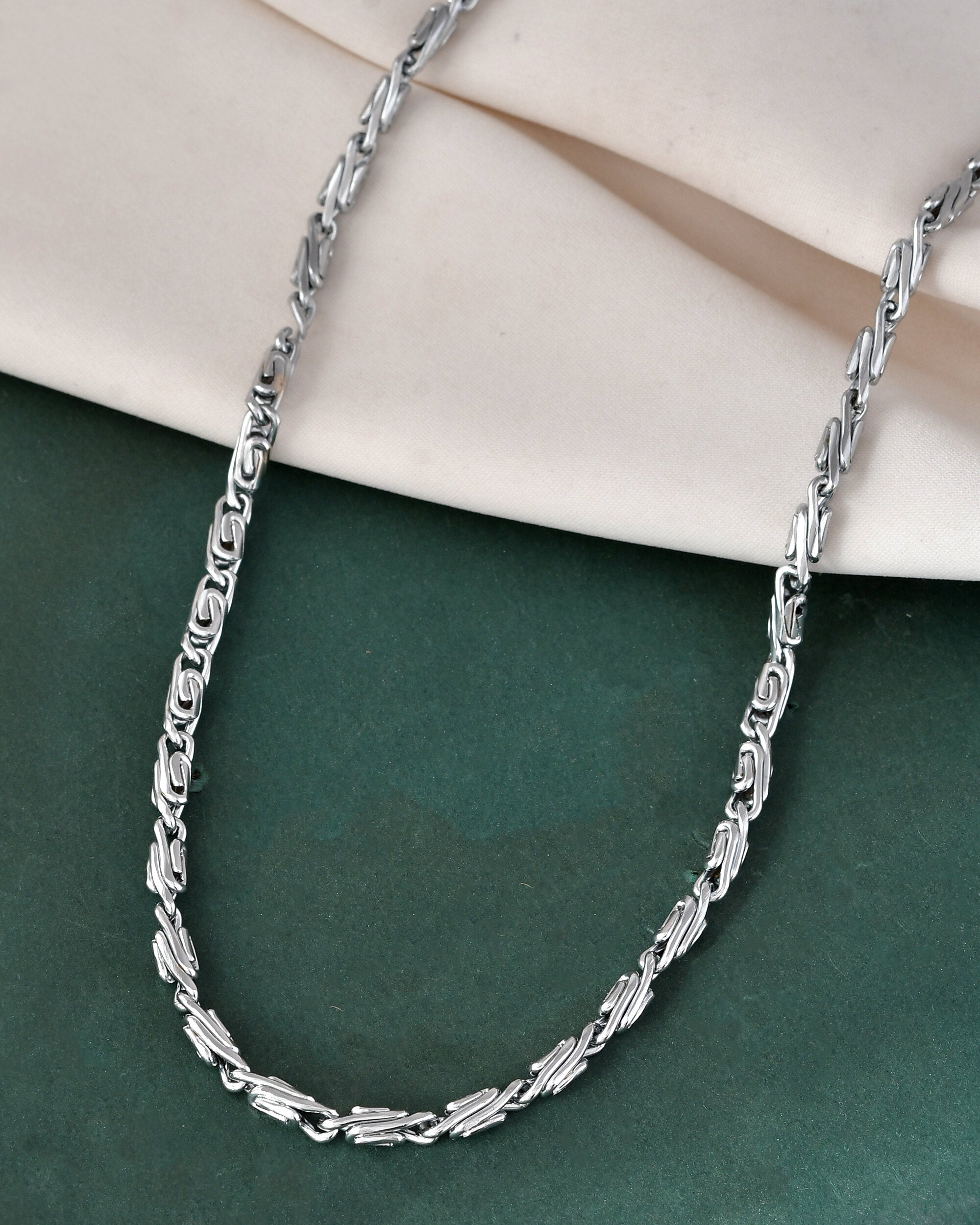 Color_Silver