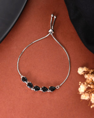 Color_Black
