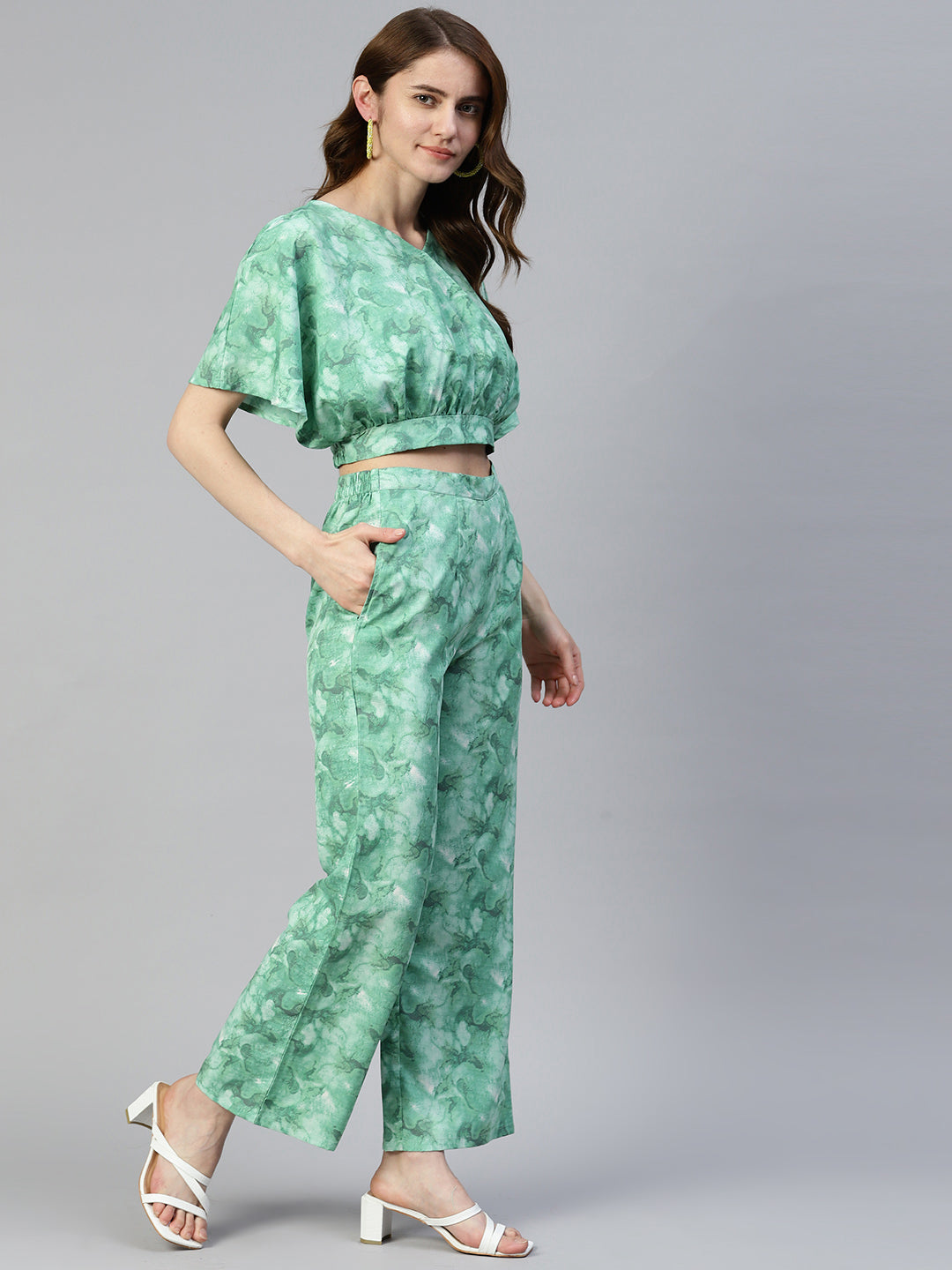 Women's Green Printed Crop Top With Palazzos - Taantav