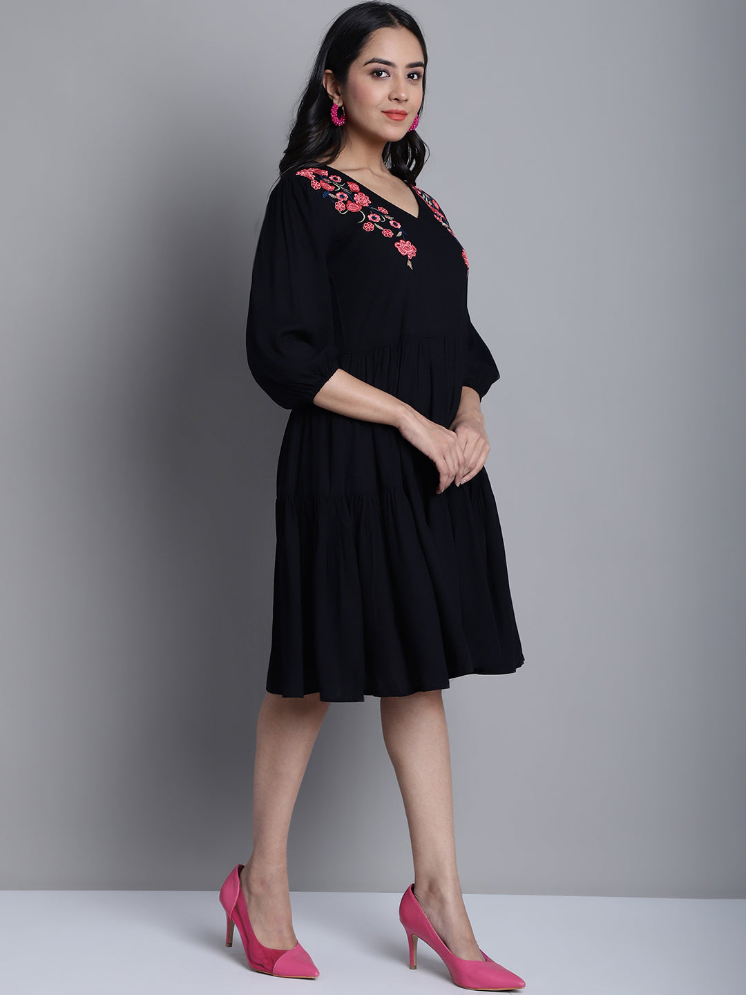 Women's Women's Black Floral Embroidered A-line Dress - Taantav