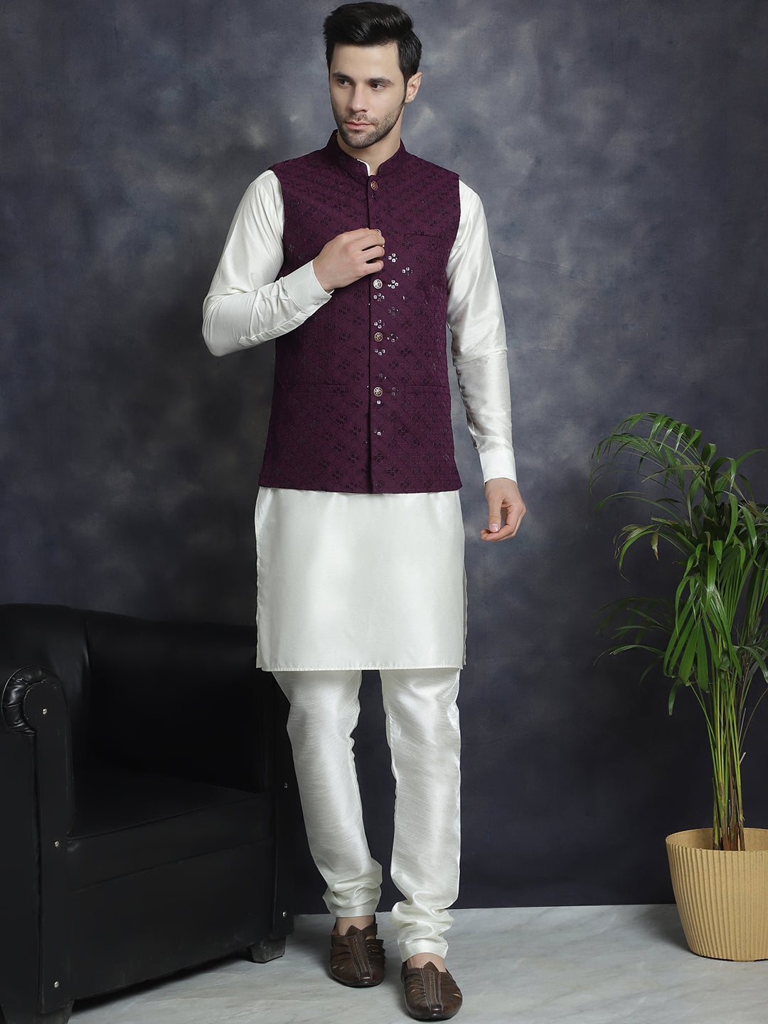 Men's Sequins and Embroidered Nehru Jacket With Solid Kurta Pyjama - Taantav