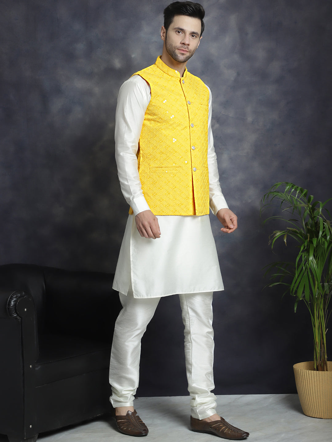 Men's Sequins and Embroidered Nehru Jacket With Solid Kurta Pyjama - Taantav