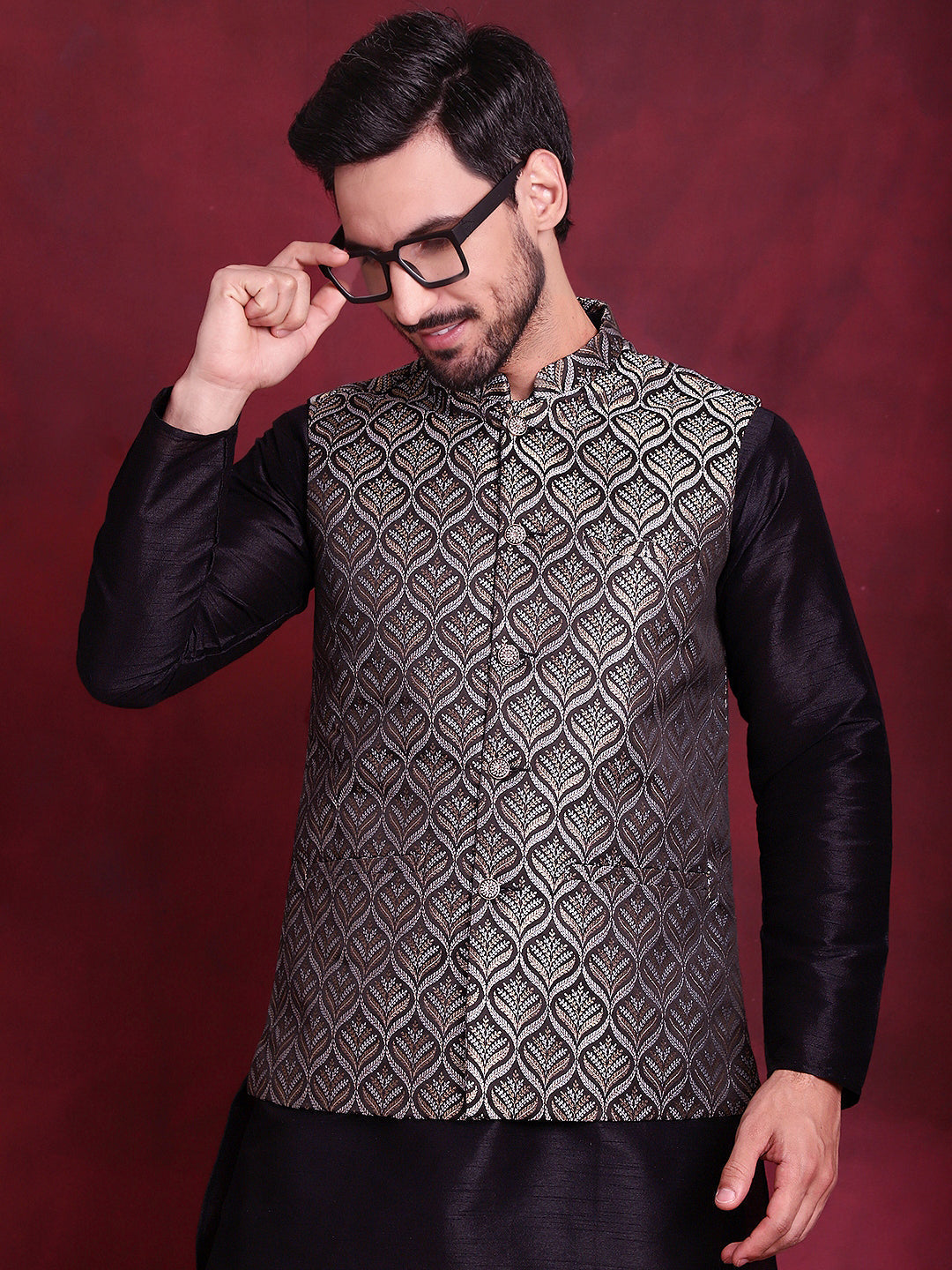 Men's Woven Design Nehru Jacket With Kurta Pyjama Set - Taantav