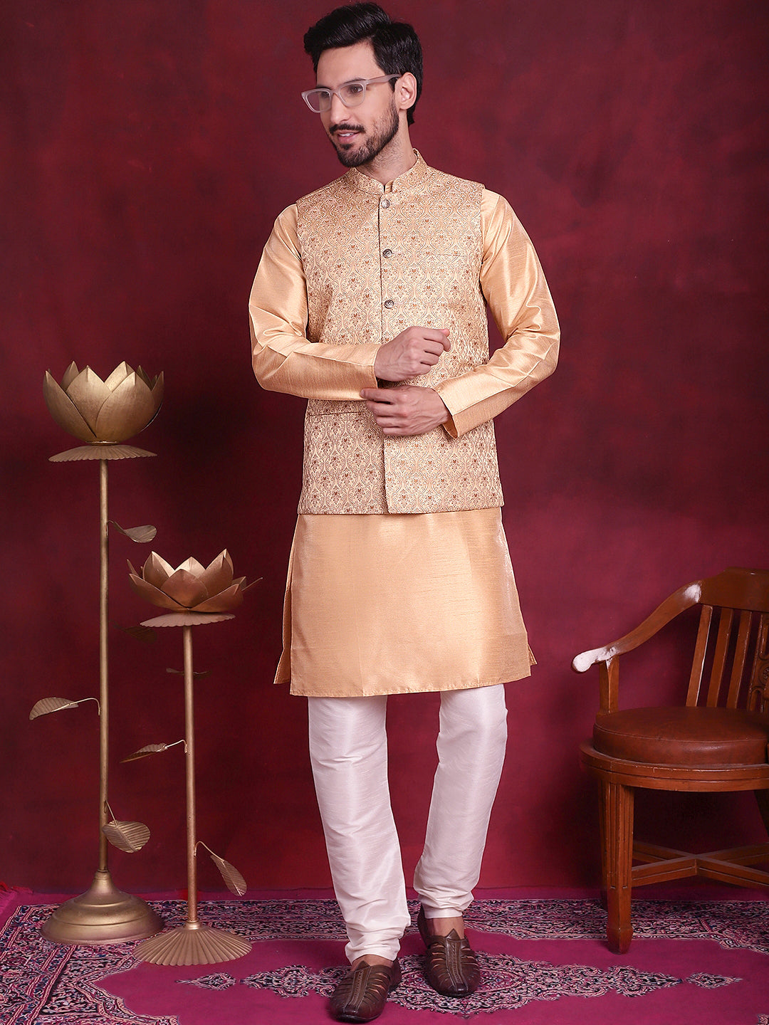 Men's Woven Design Nehru Jacket With Kurta Pyjama Set - Taantav