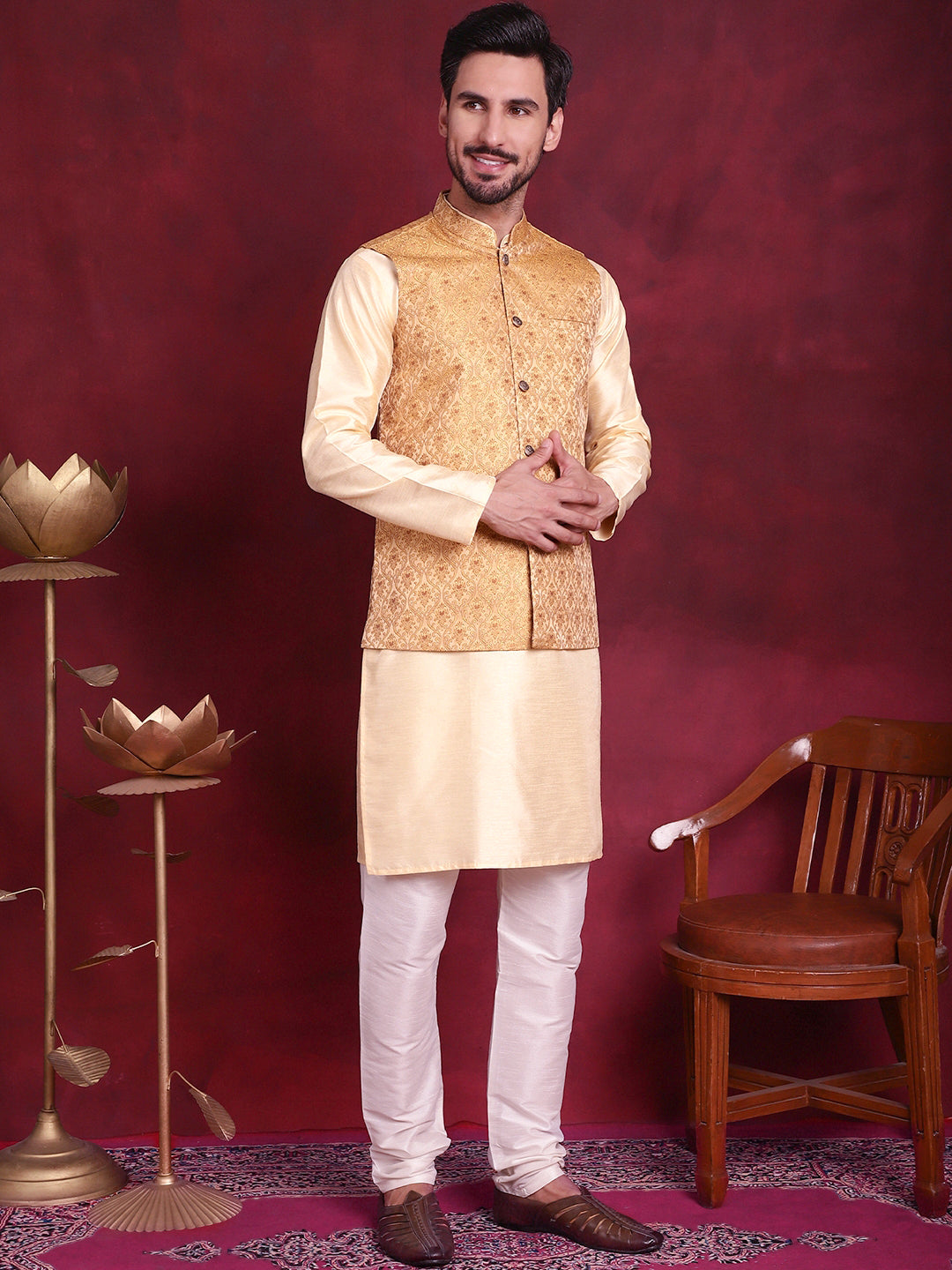 Men's Woven Design Nehru Jacket With Kurta Pyjama Set - Taantav