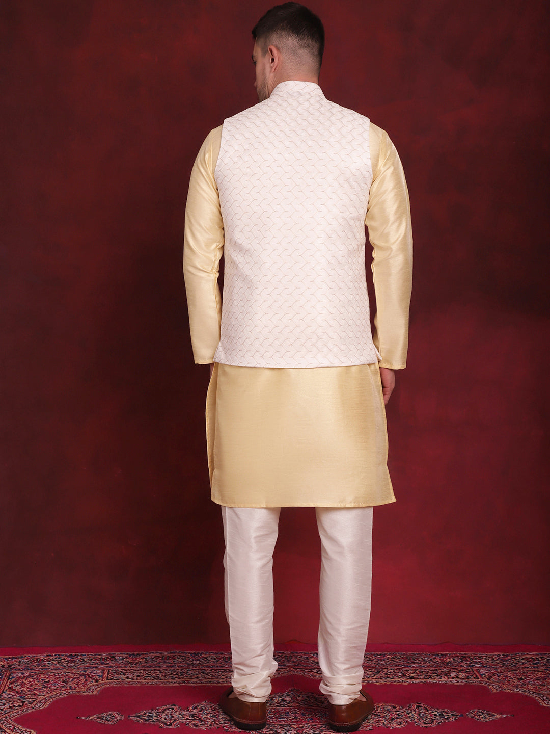 Men's White Woven Design Nehru Jacket With Kurta Pyjama Set - Taantav