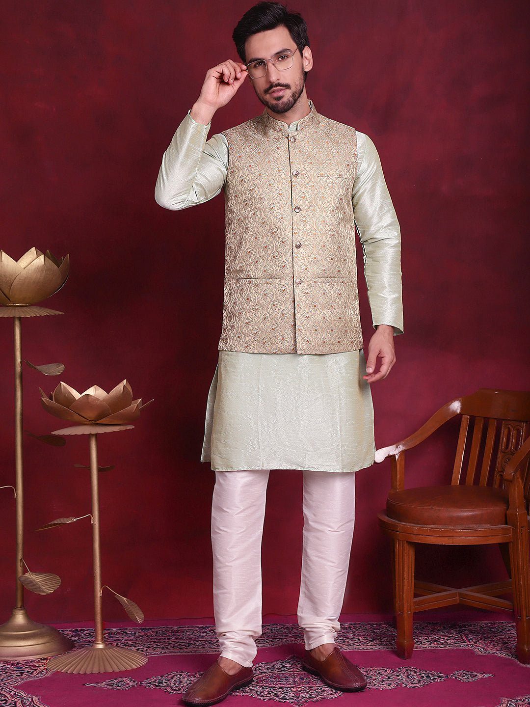 Men's Woven Design Nehru Jacket With Kurta Pyjama Set - Taantav