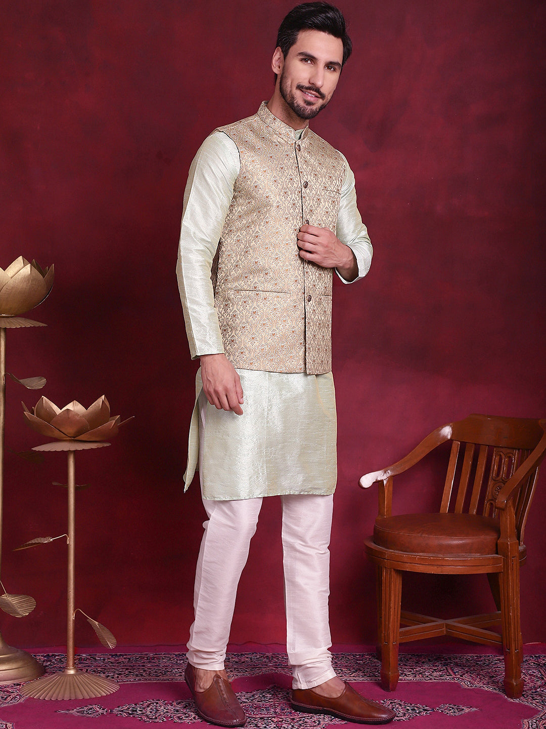 Men's Woven Design Nehru Jacket With Kurta Pyjama Set - Taantav