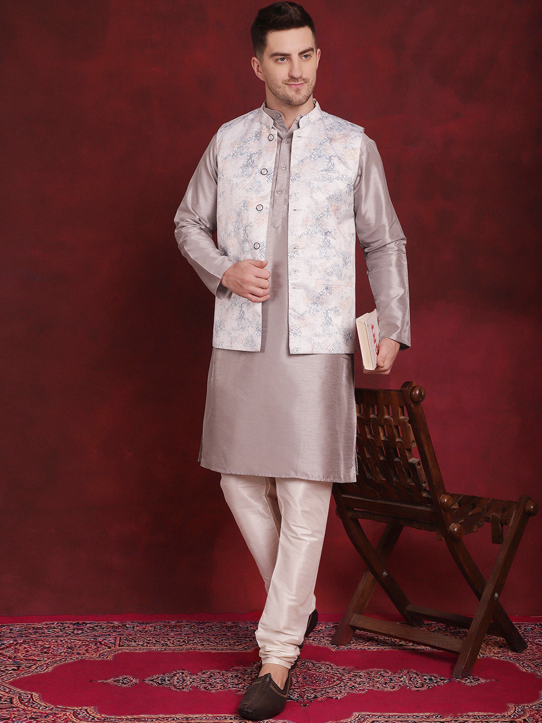 Men's Silver Floral Printed Nehru Jacket With Kurta Pyjama Set - Taantav