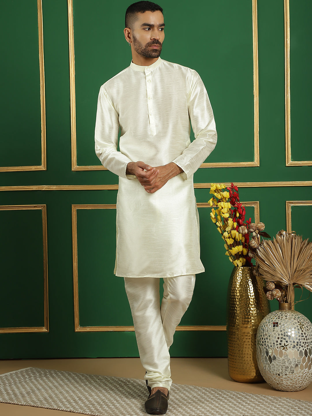 Men's Sequins and Embroidered Nehru Jacket With Solid Kurta Pyjama - Taantav