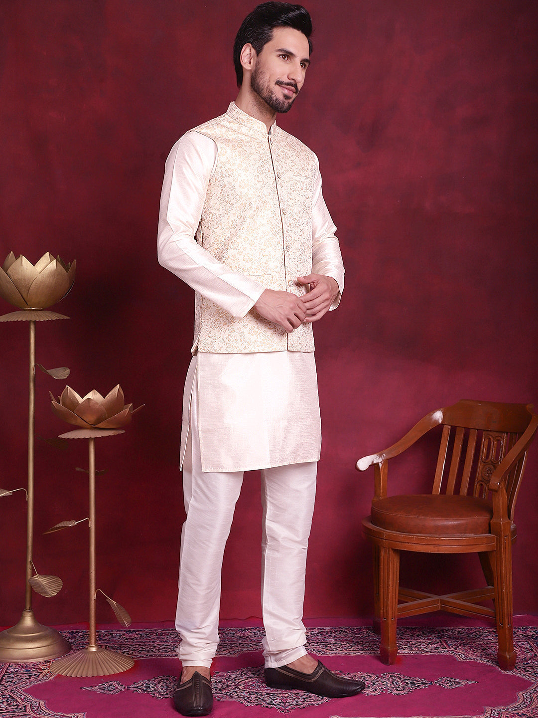 Men's Woven Design Nehru Jacket With Kurta Pyjama Set - Taantav