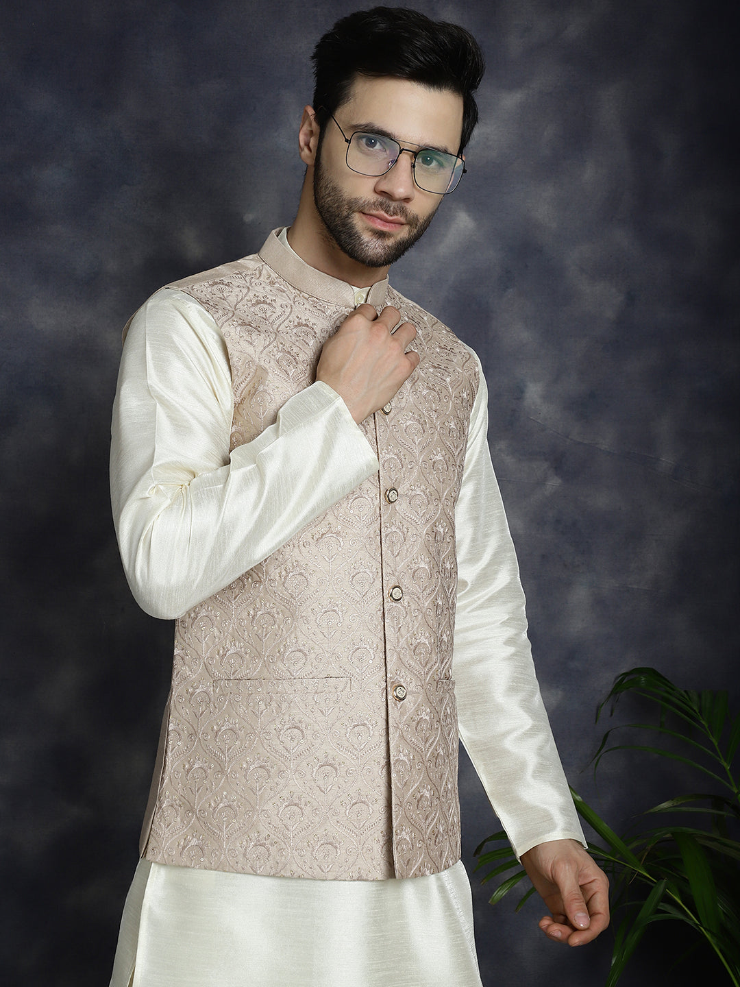 Men's Sequins and Embroidered Nehru Jacket With Solid Kurta Pyjama - Taantav