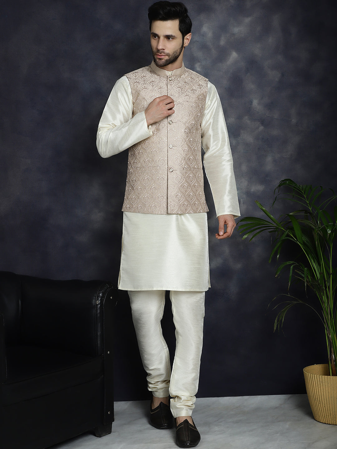 Men's Sequins and Embroidered Nehru Jacket With Solid Kurta Pyjama - Taantav