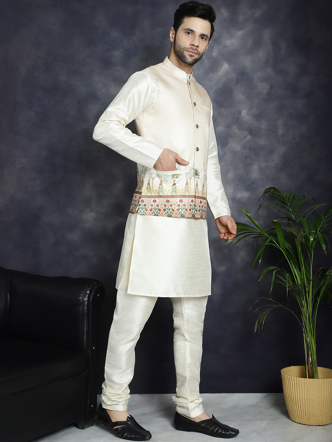 Men's Printed Nehru Jacket With Solid Kurta Pyjama - Taantav