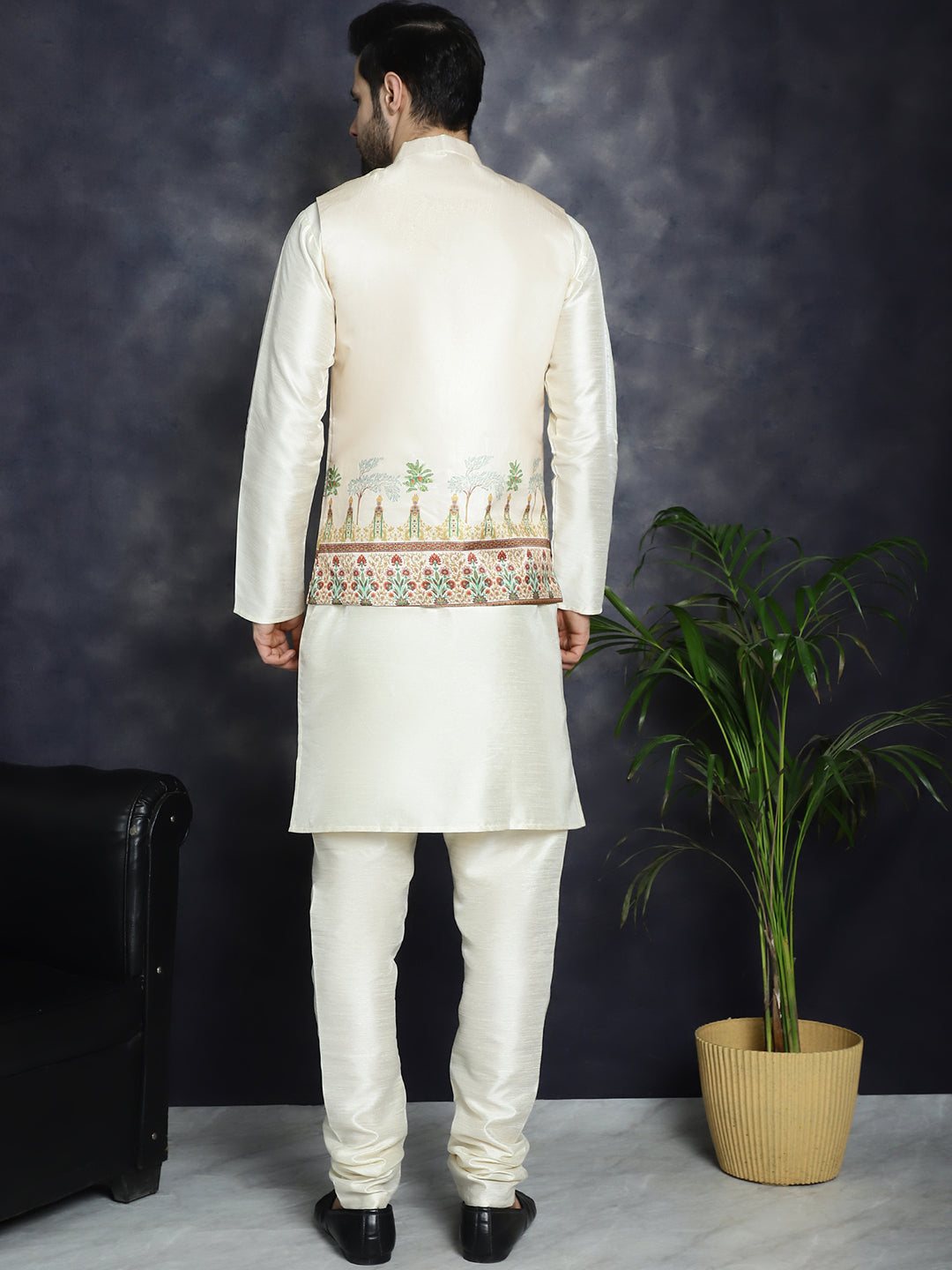 Men's Printed Nehru Jacket With Solid Kurta Pyjama - Taantav