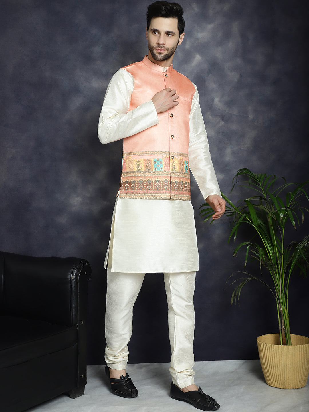 Men's Printed Nehru Jacket With Solid Kurta Pyjama - Taantav