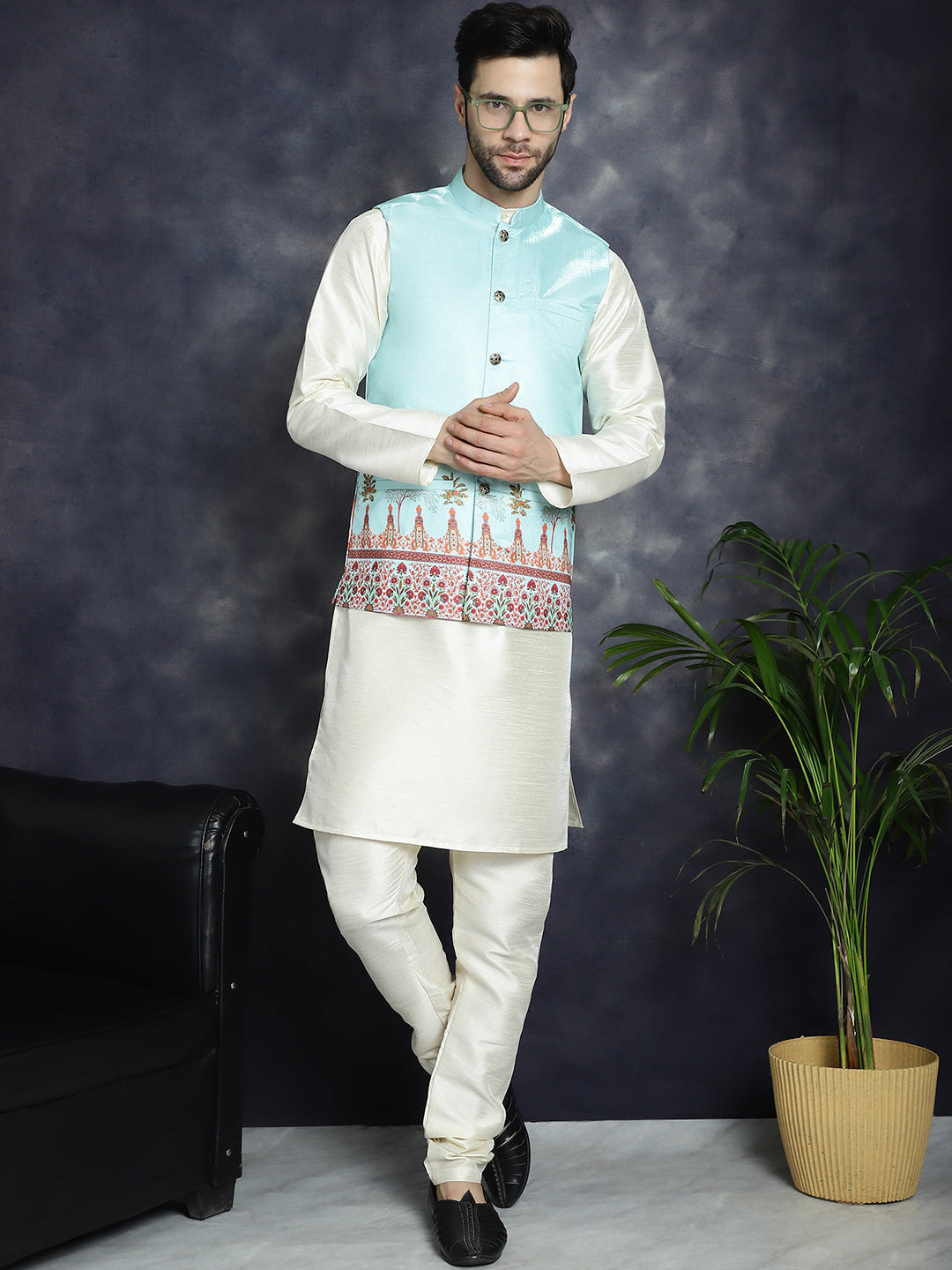 Men's Printed Nehru Jacket With Solid Kurta Pyjama - Taantav