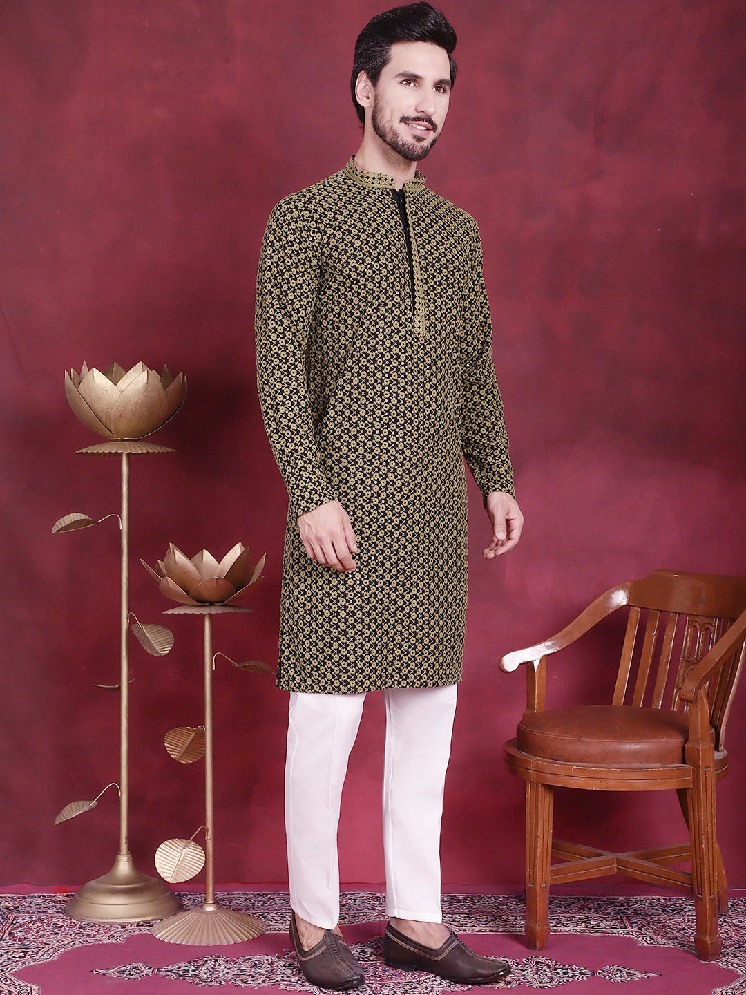 Men's Sequins Embroidered Kurta with Pyjama - Taantav