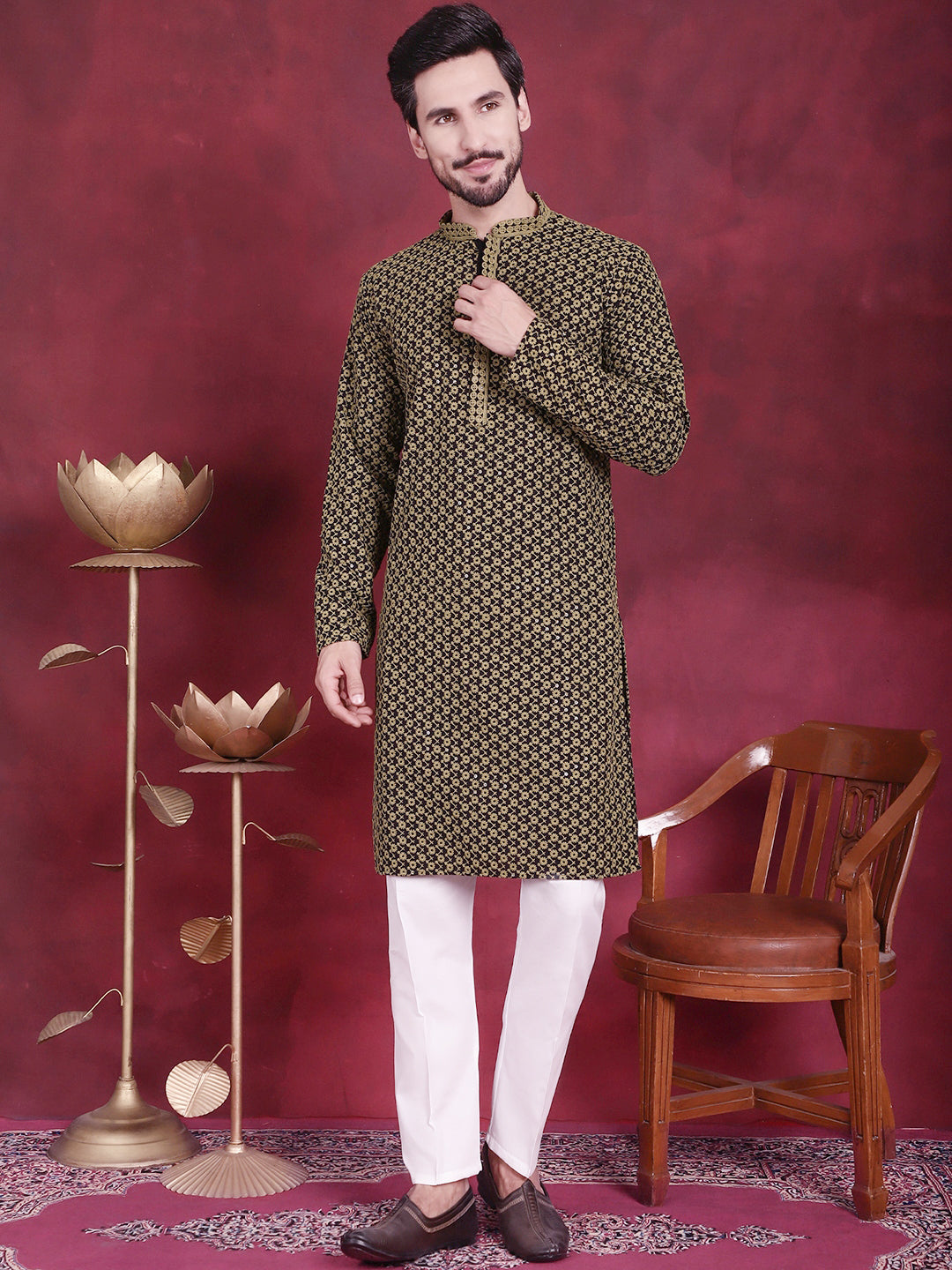 Men's Sequins Embroidered Kurta with Pyjama - Taantav