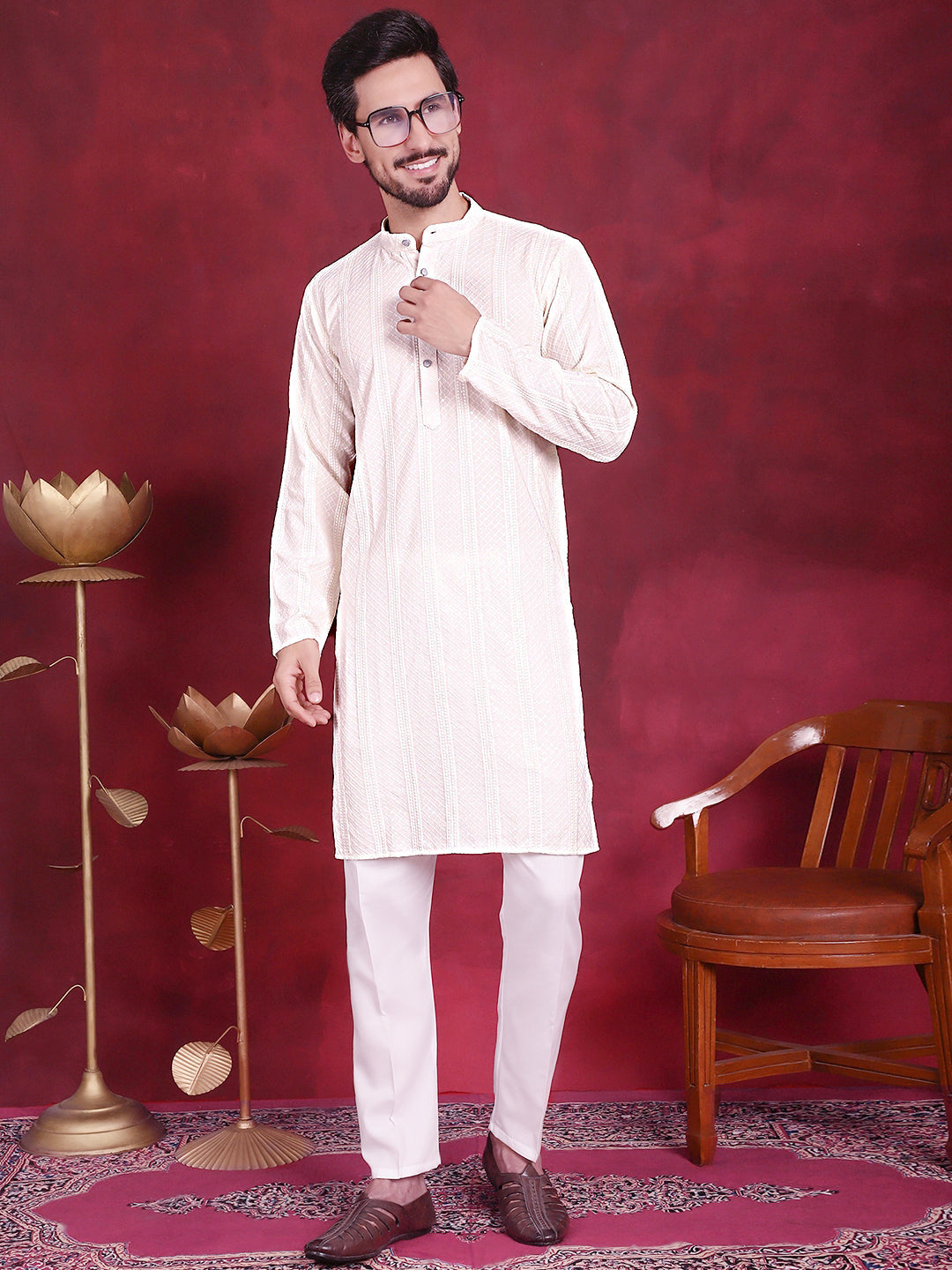 Men's Sequins Chikankari Embroidered Kurta with Pyjama - Taantav