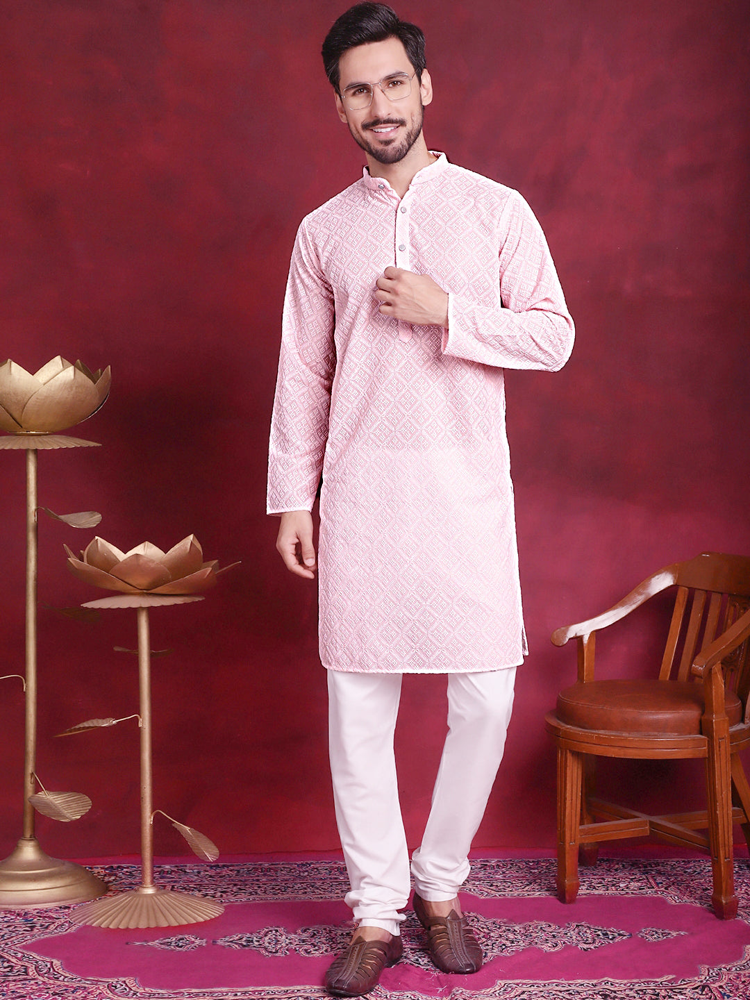 Men's Chikankari Embroidered Kurta with Pyjama - Taantav