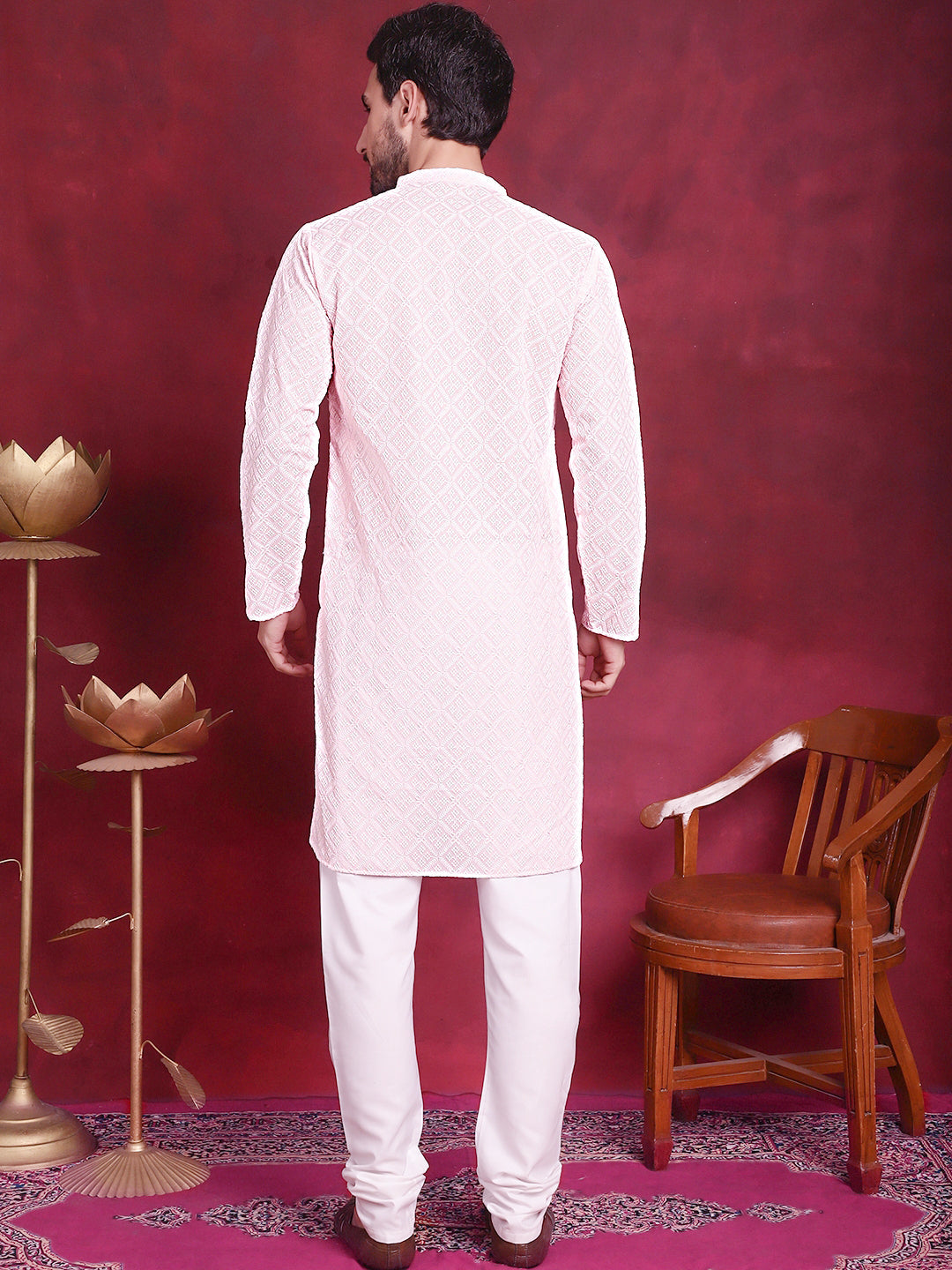 Men's Chikankari Embroidered Kurta with Pyjama - Taantav