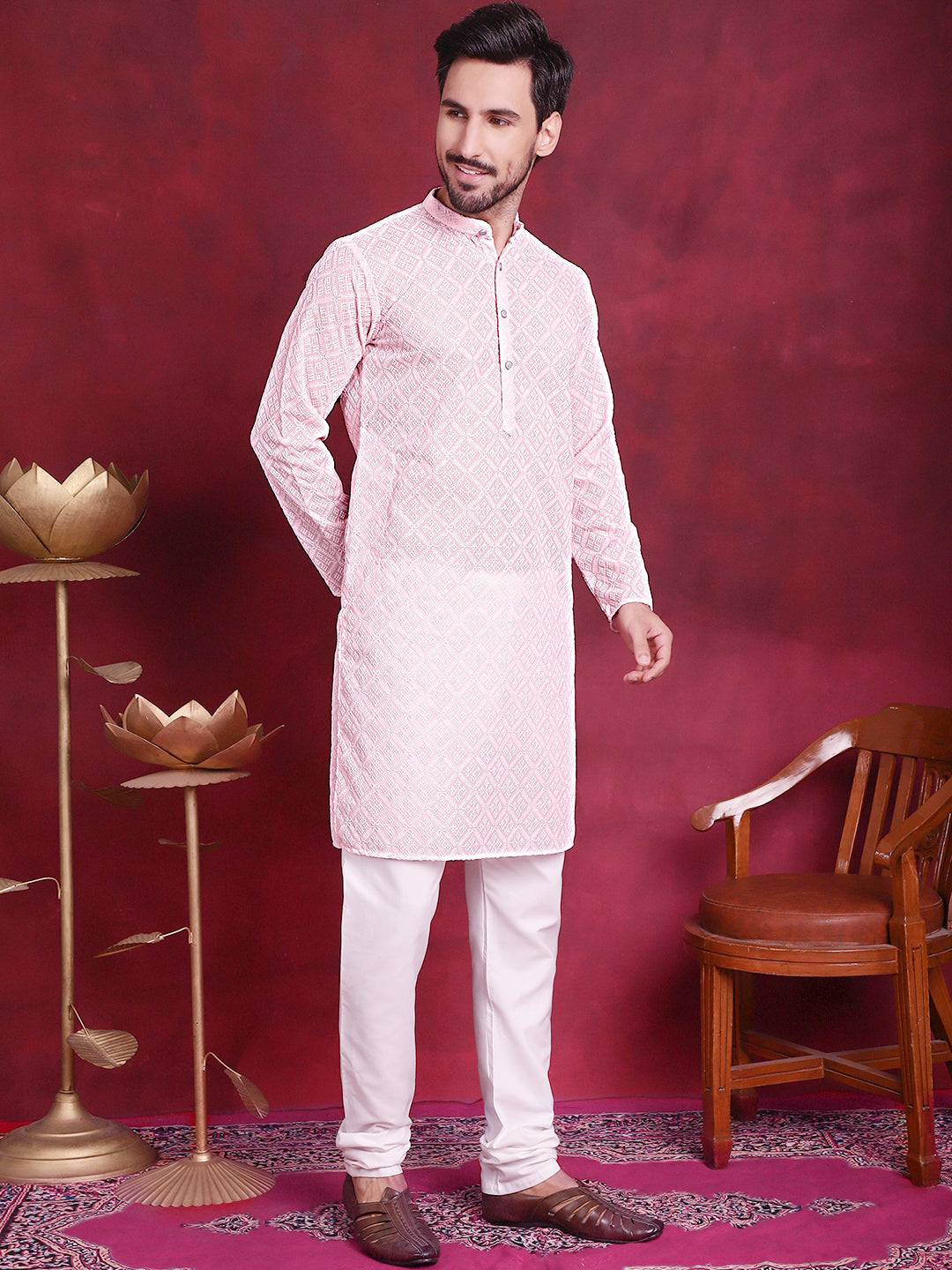 Men's Chikankari Embroidered Kurta with Pyjama - Taantav