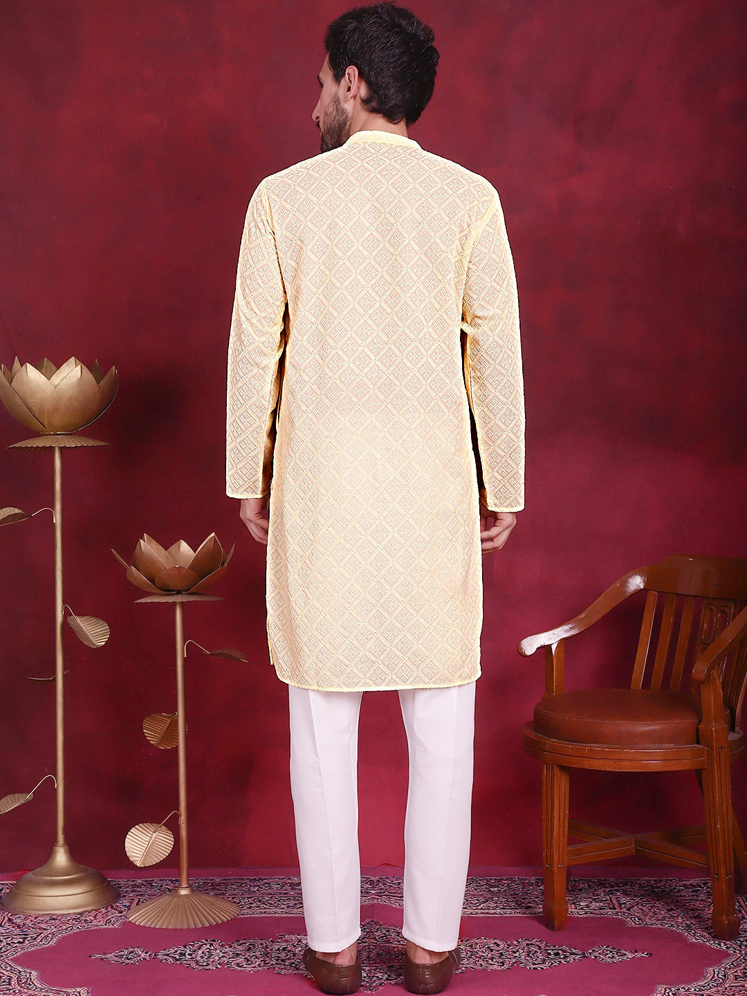 Men's Chikankari Embroidered Kurta with Pyjama - Taantav