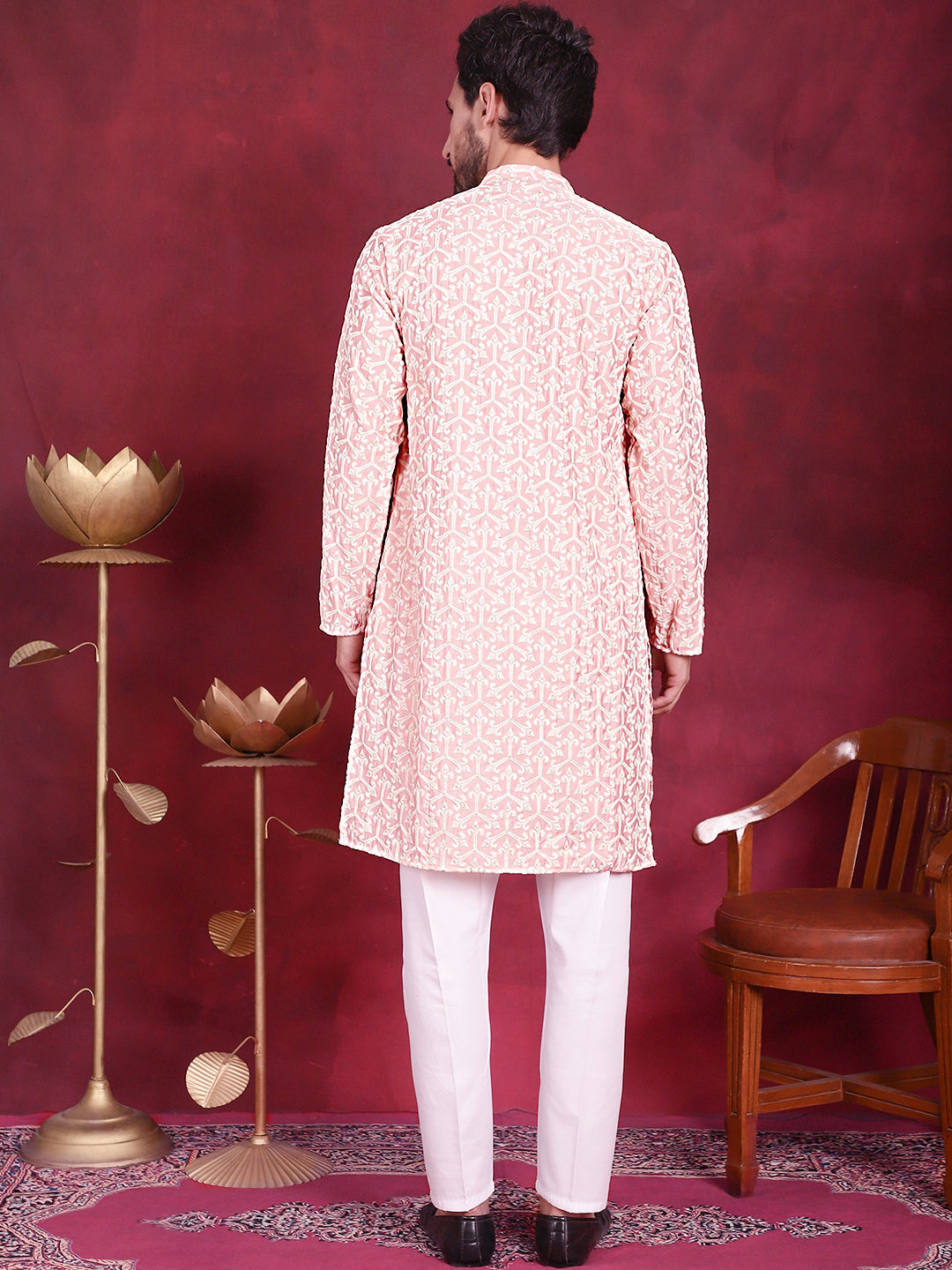 Men's Chikankari Embroidered Kurta Pyjama Set - Taantav