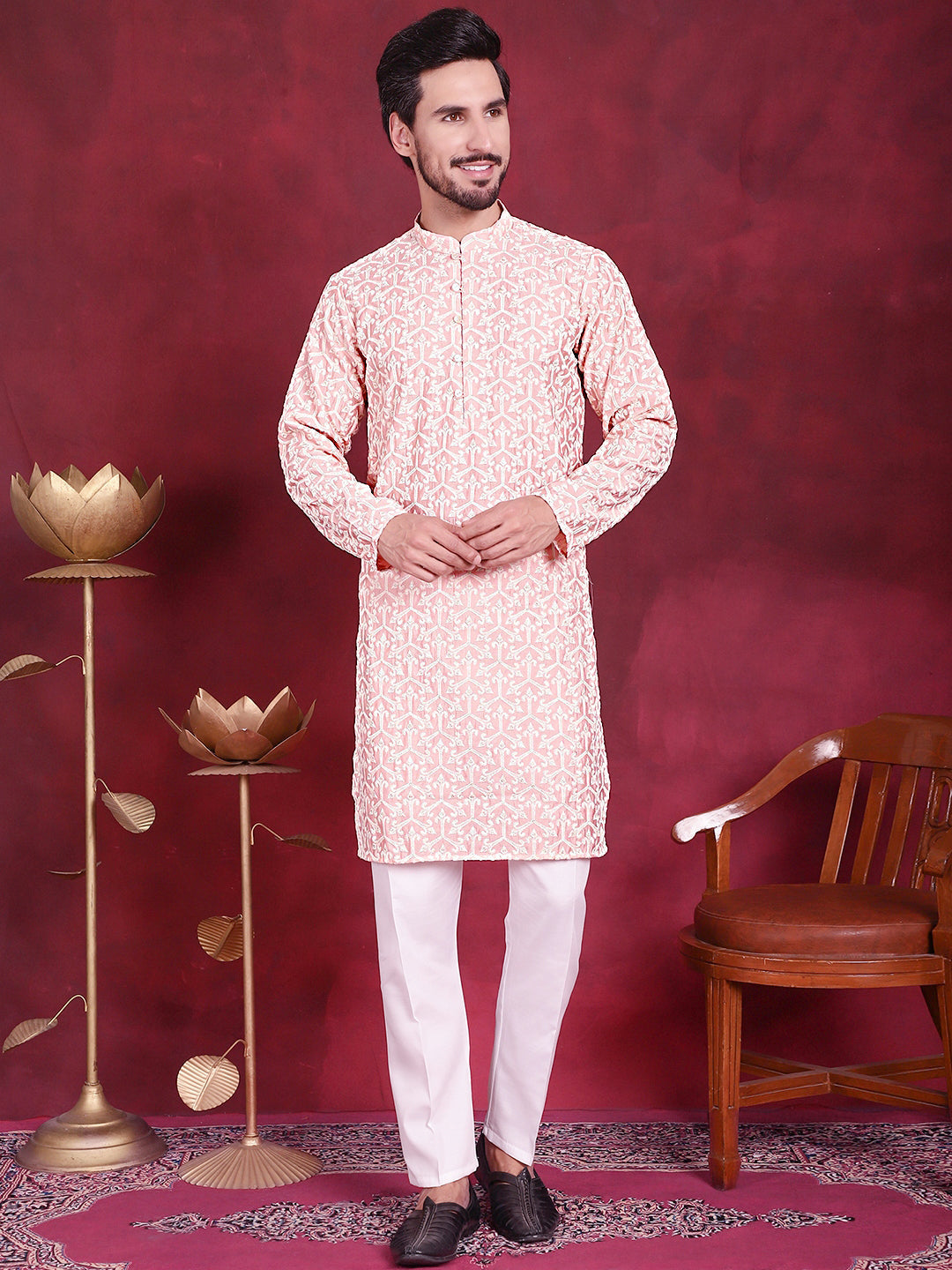 Men's Chikankari Embroidered Kurta Pyjama Set - Taantav