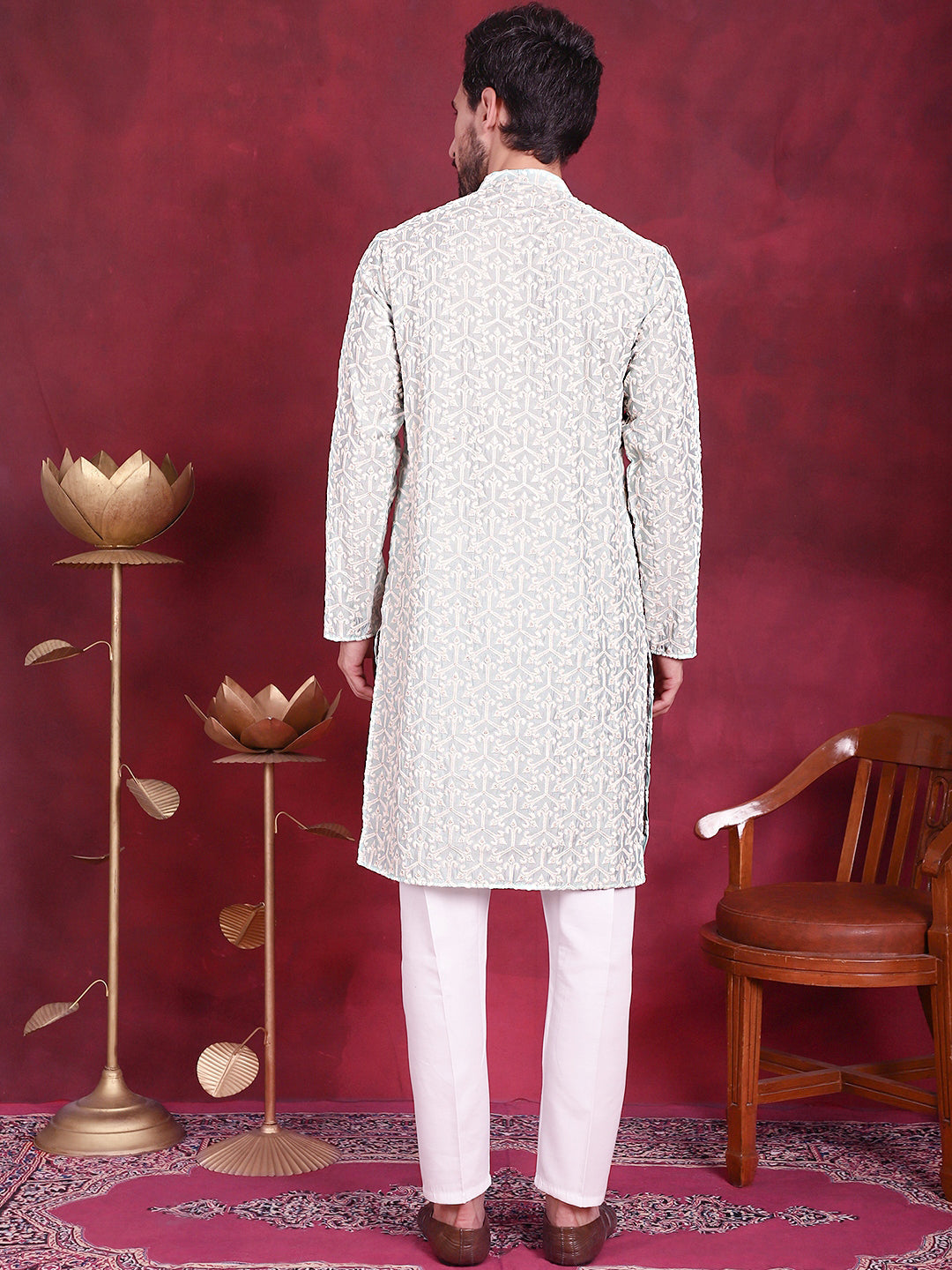 Men's Chikankari Embroidered Kurta Pyjama Set - Taantav