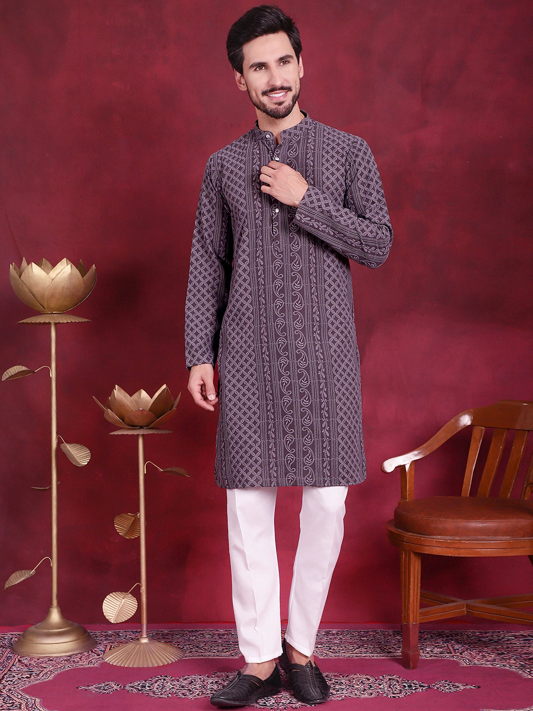 Men's Chikankari Embroidered Kurta Pyjama Set - Taantav