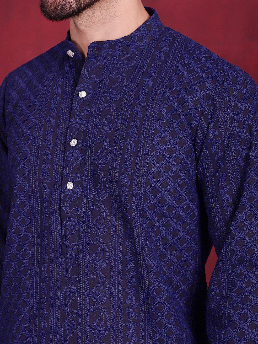 Men's Chikankari Embroidered Kurta Pyjama Set - Taantav