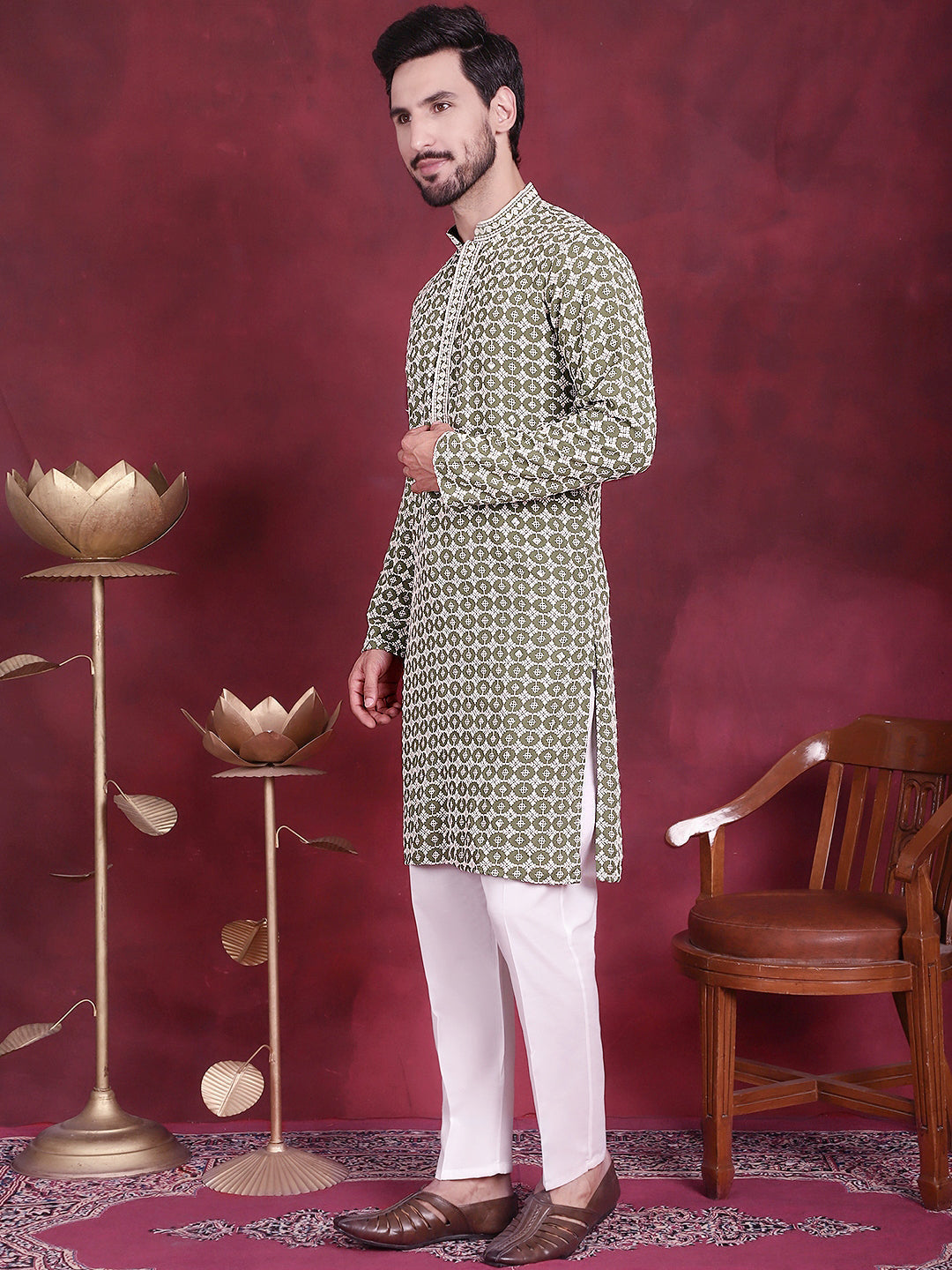 Men's Sequins Embroidered Kurta with Pyjama - Taantav