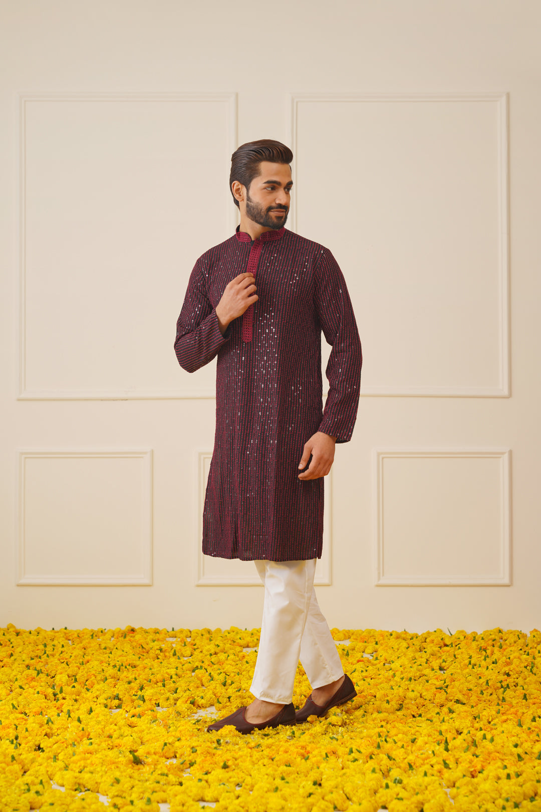 Men's Sequins Chikankari Embroidered Kurta with Pyjama - Taantav