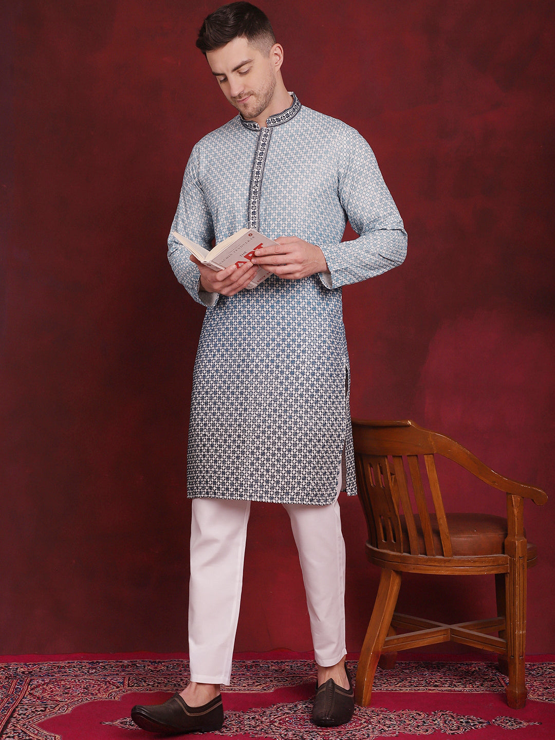 Men's Sequins Embroidered Kurta with Pyjama - Taantav