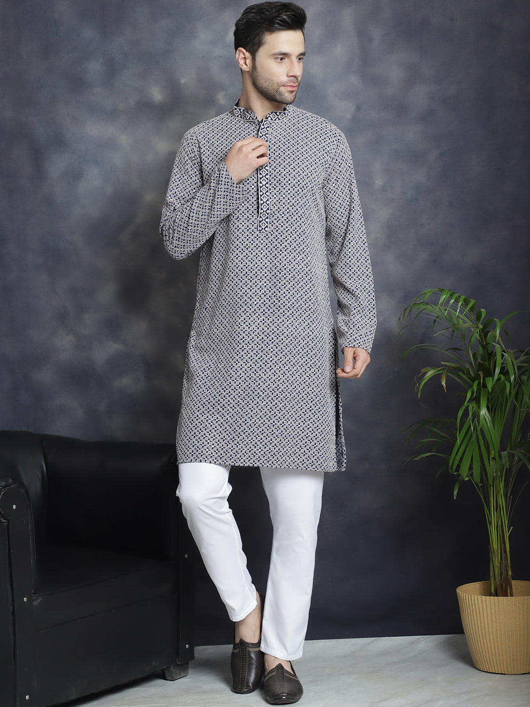 Men's Sequin Embroidered Pure Cotton Kurta with Pyjamas - Taantav