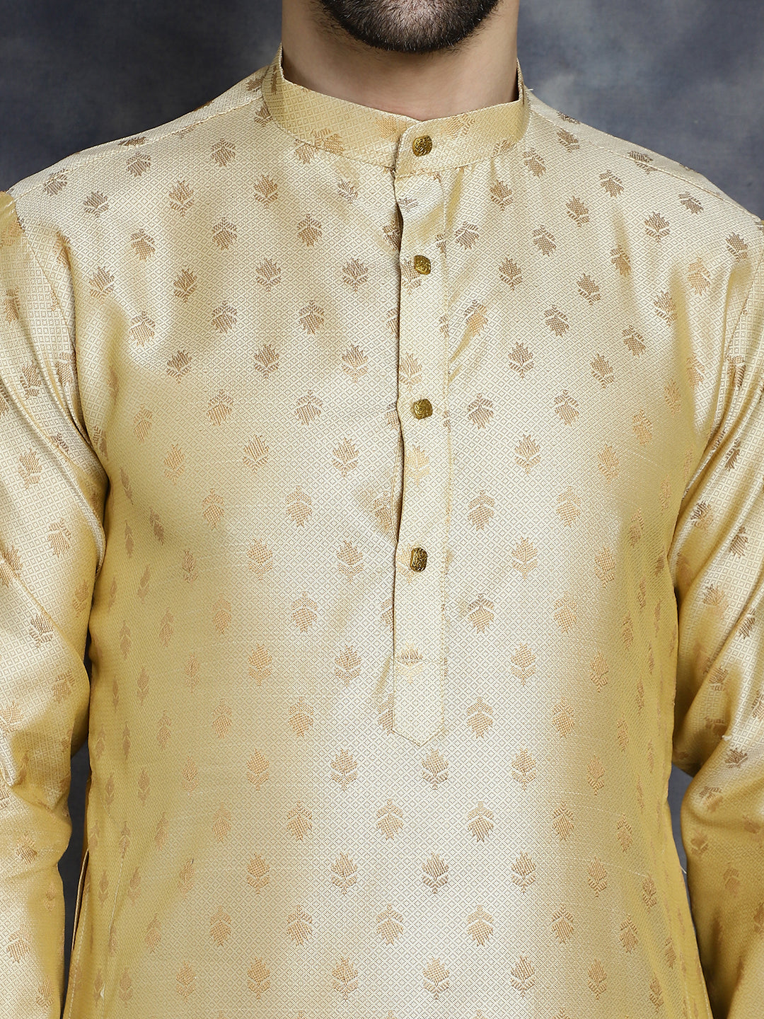 Men's Woven Design Silk Blend Kurta with Pyjama - Taantav