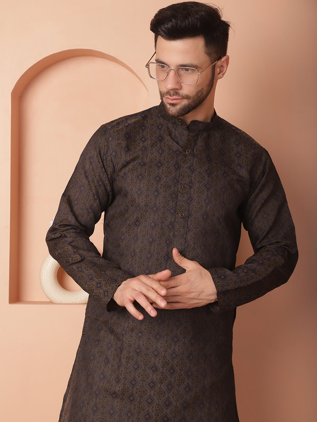 Men's Woven Design Silk Blend Kurta with Pyjama - Taantav