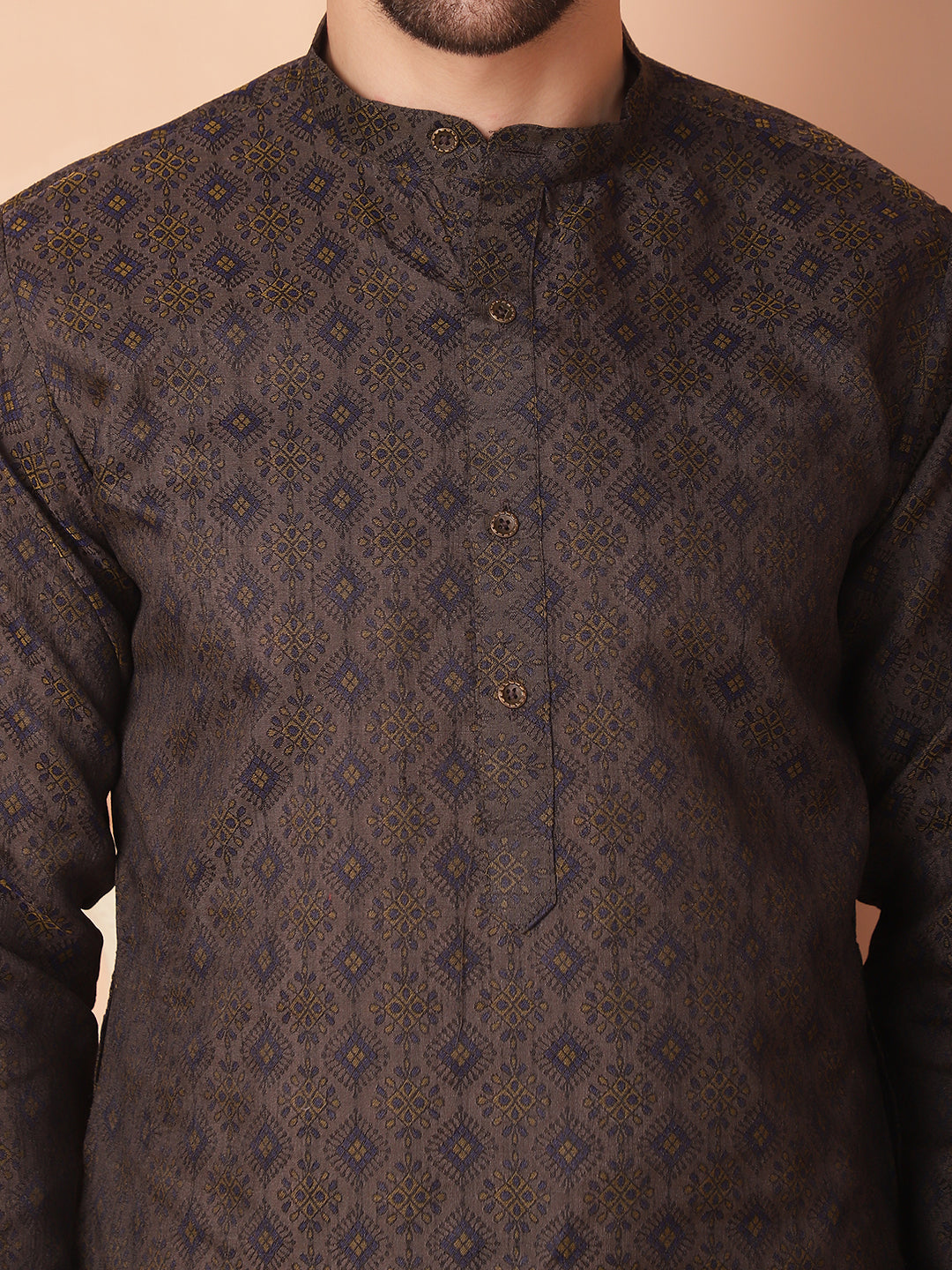 Men's Woven Design Silk Blend Kurta with Pyjama - Taantav