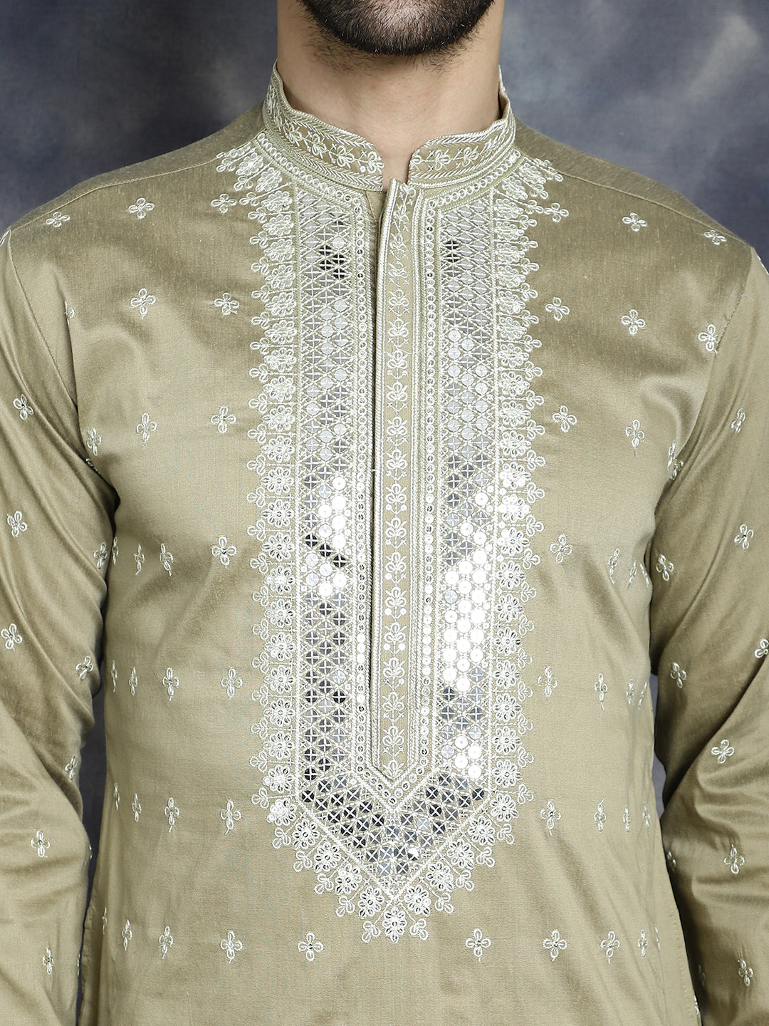 Men's Sequins Embroidered Kurta Pyjama Set - Taantav