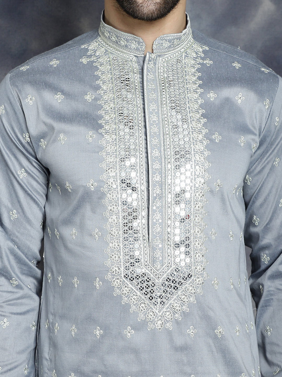 Men's Sequins Embroidered Kurta Pyjama Set - Taantav