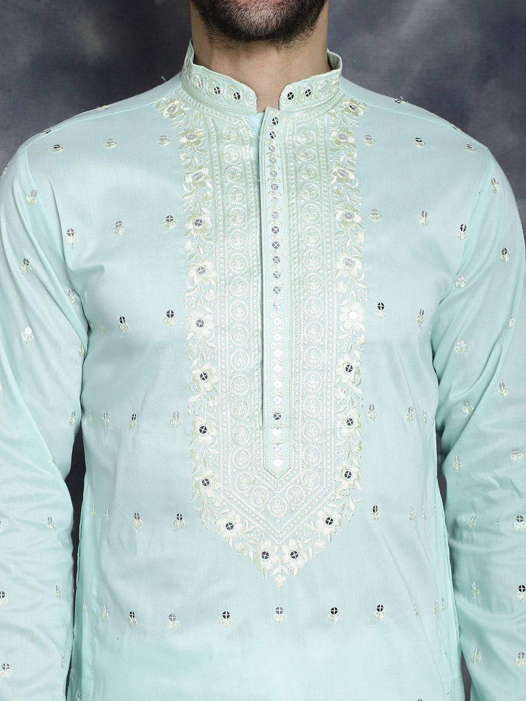 Men's Chikankari Embroidered Kurta Pyjama Set - Taantav